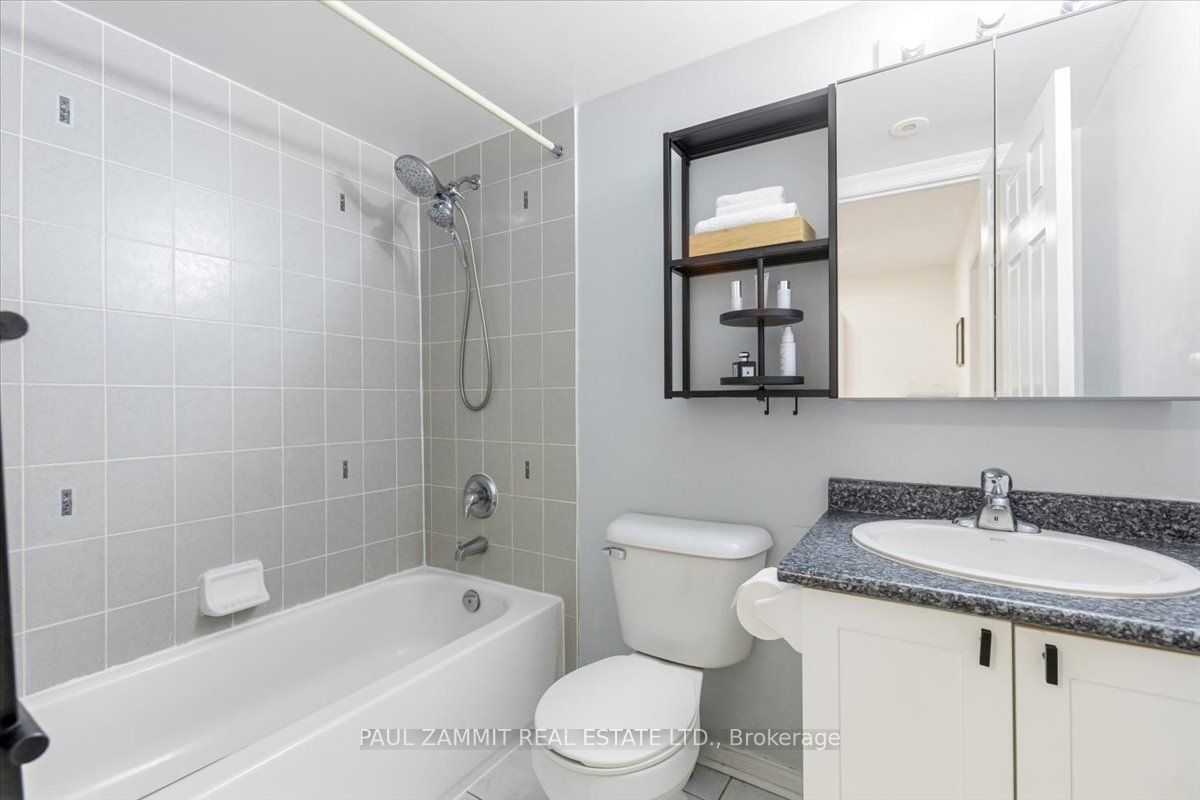 310 John Street 169 Property Photo 19