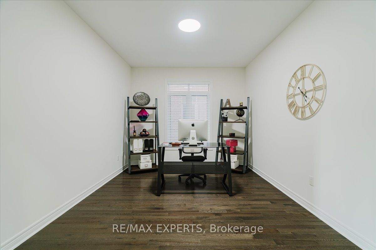 43 Lewis Avenue Property Photo 8
