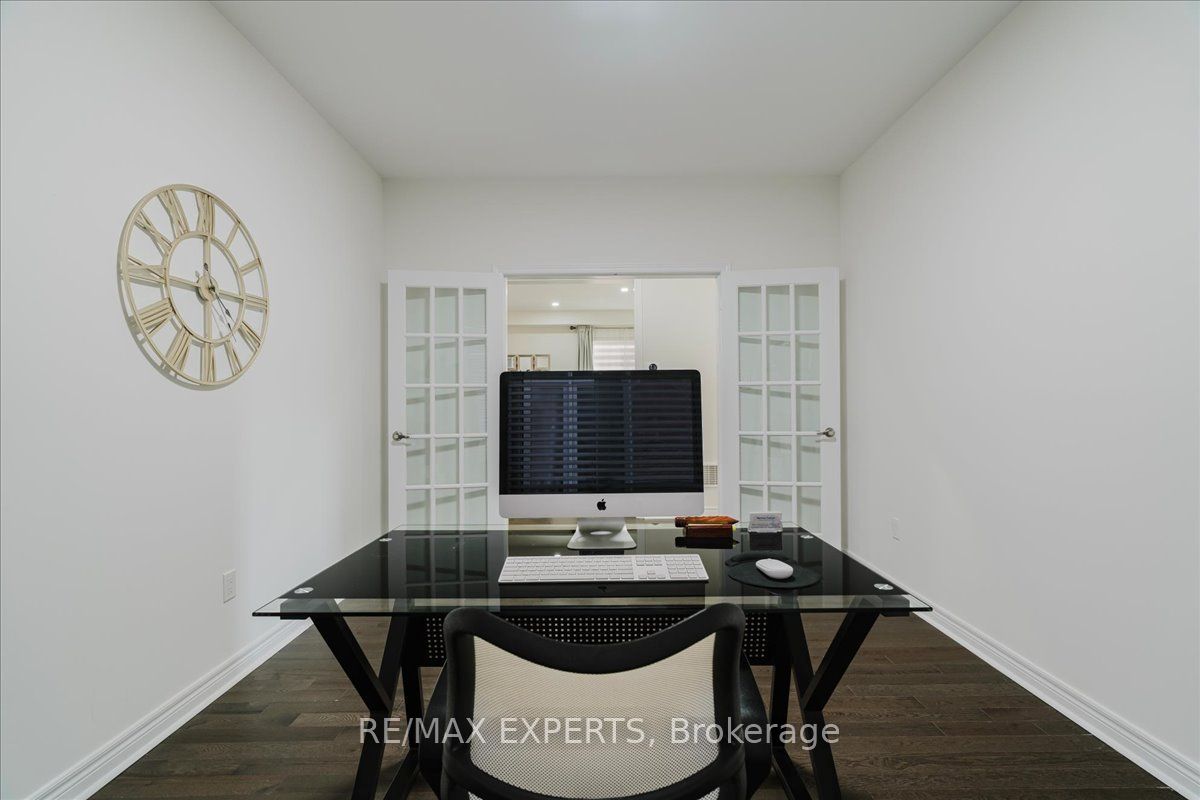 43 Lewis Avenue Property Photo 9