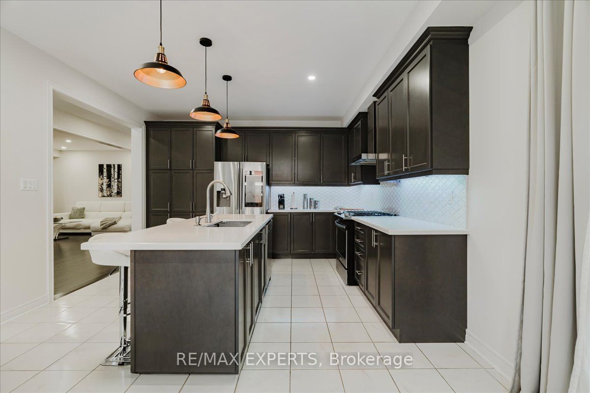 43 Lewis Avenue Property Photo 14