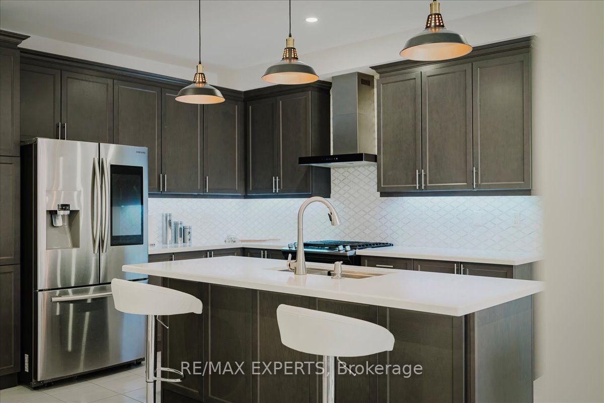43 Lewis Avenue Property Photo 17