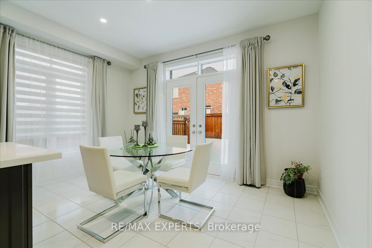 43 Lewis Avenue Property Photo 19