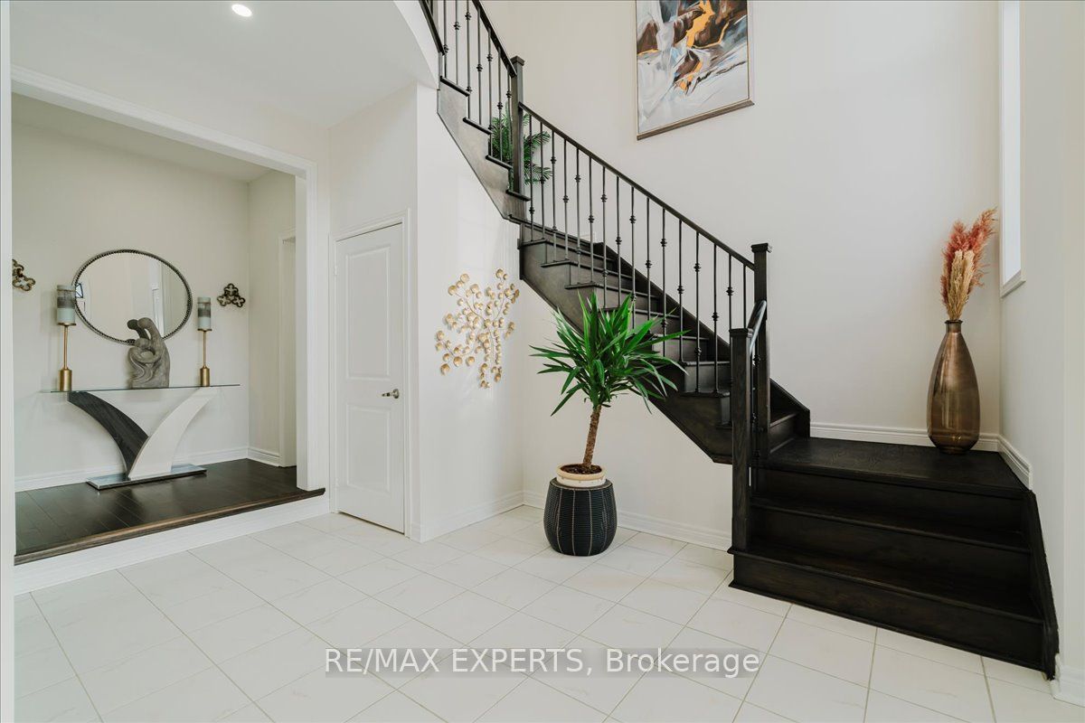43 Lewis Avenue Property Photo 21