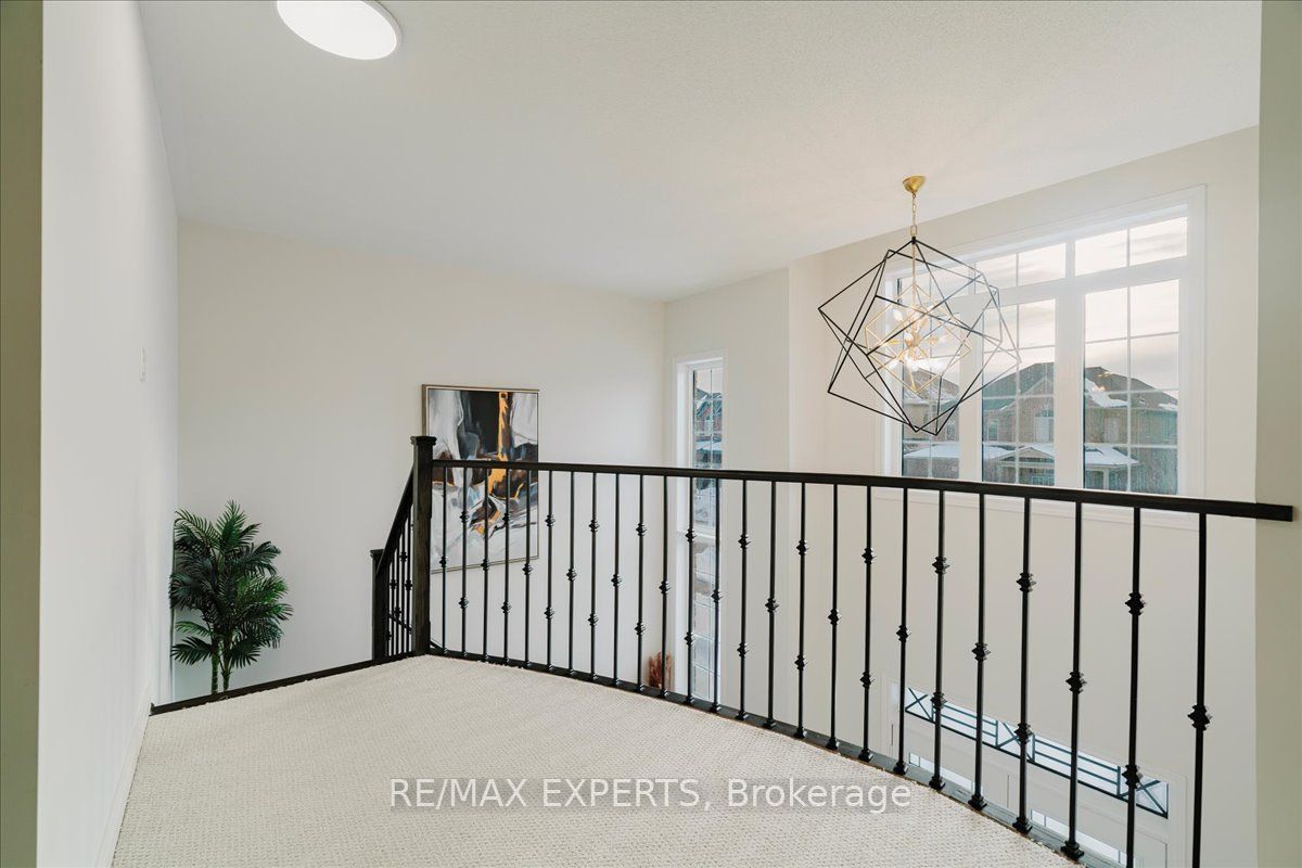 43 Lewis Avenue Property Photo 22