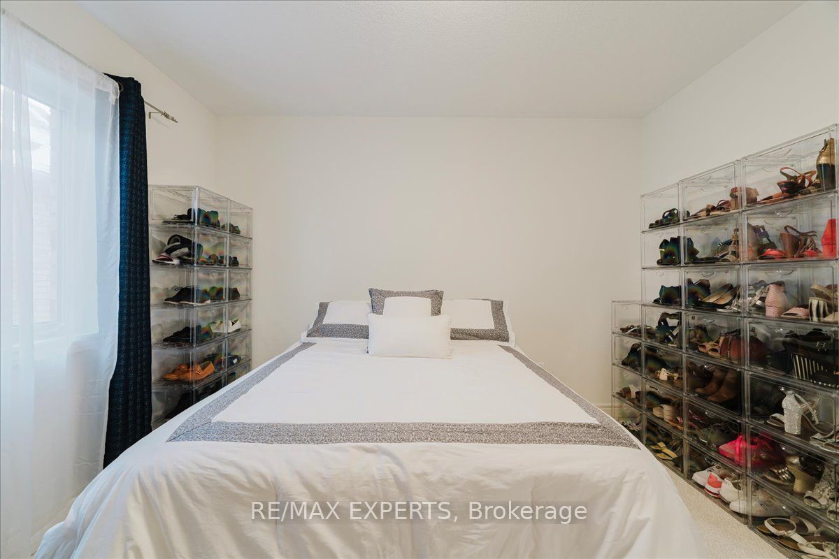 43 Lewis Avenue Property Photo 40