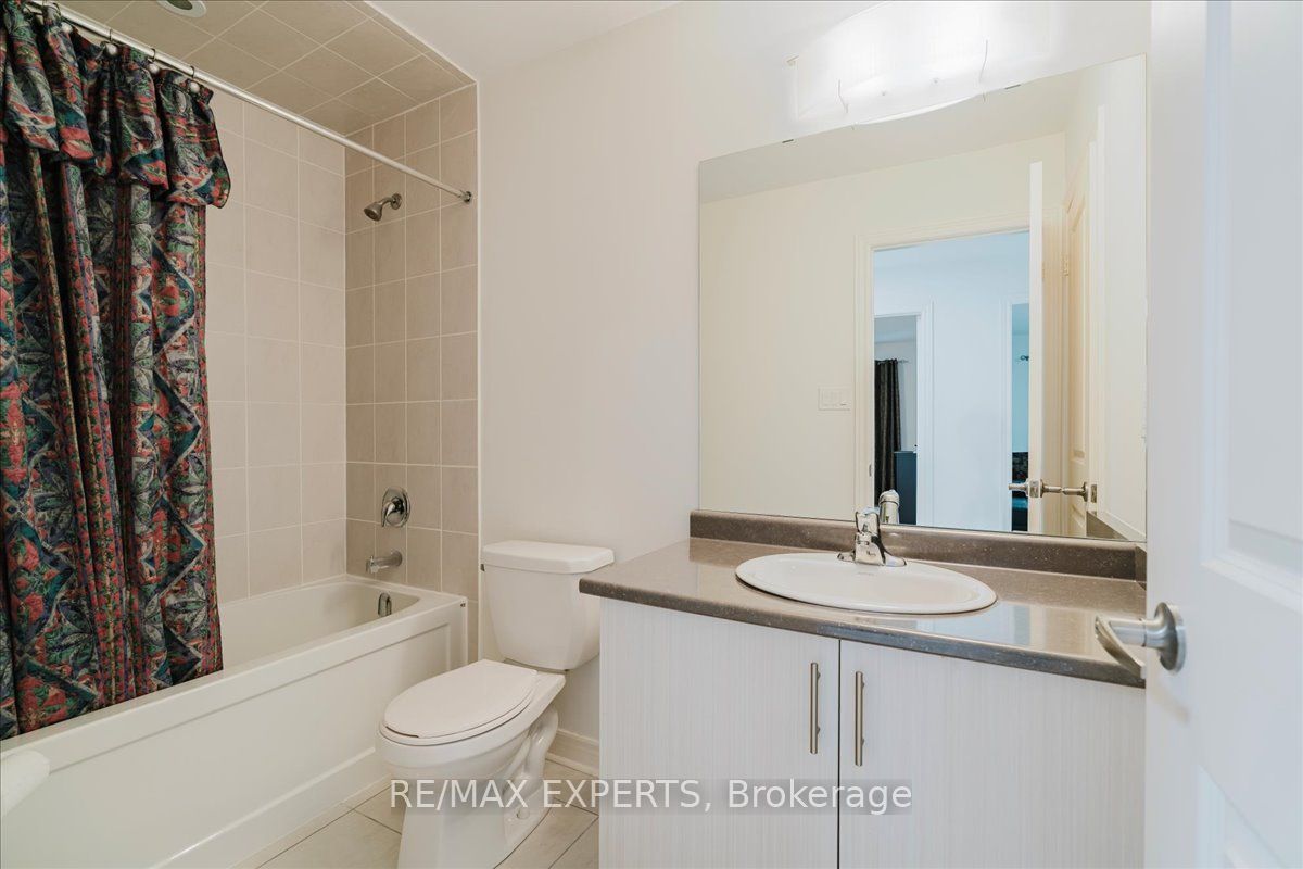 43 Lewis Avenue Property Photo 42
