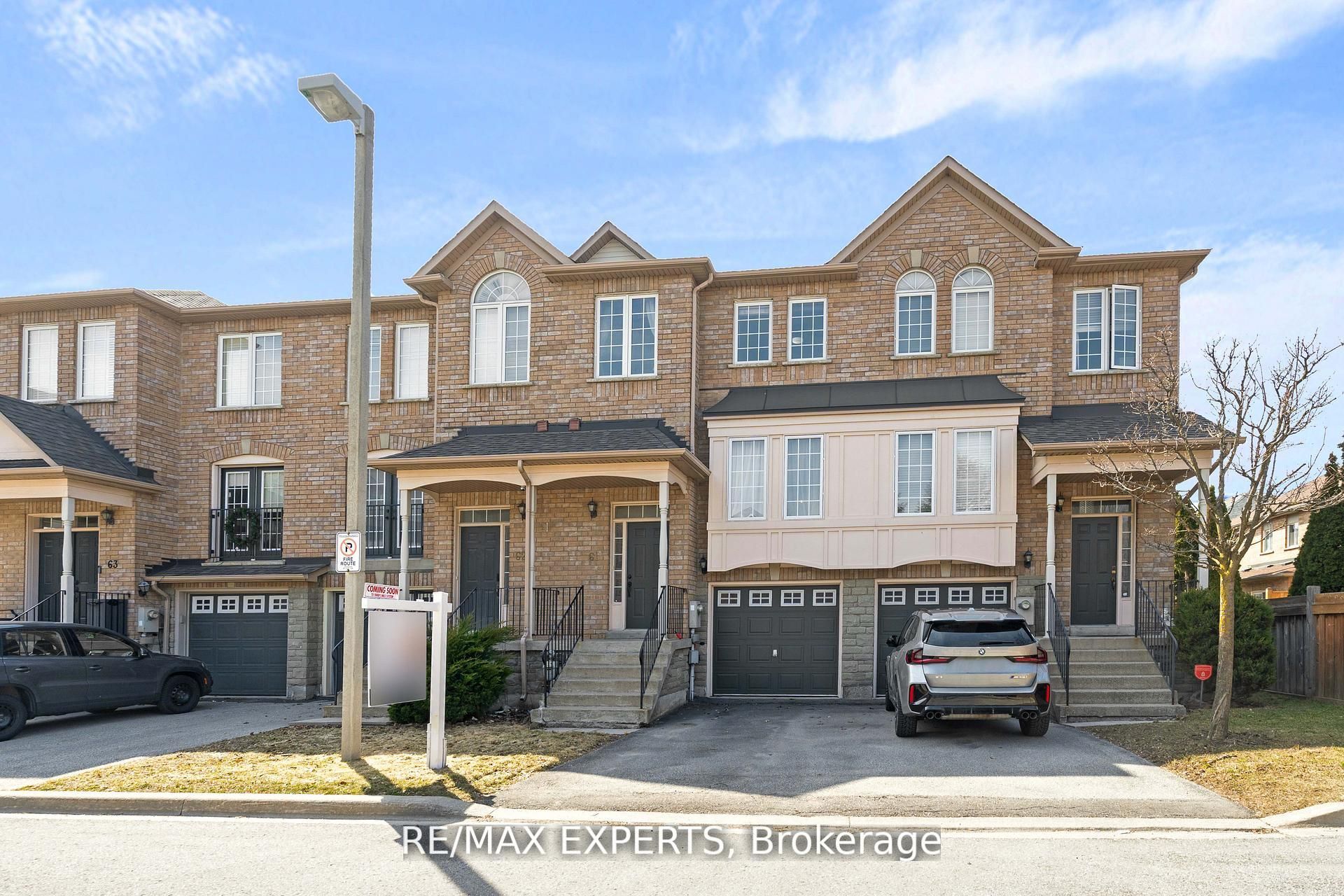 19 Foxchase Avenue 61 Property Photo 1