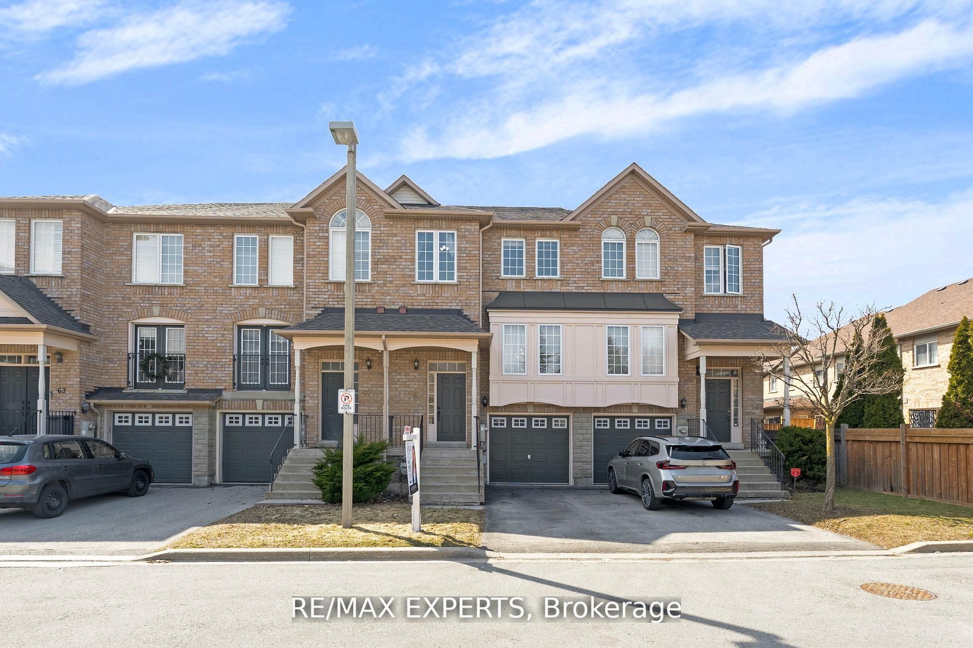 19 Foxchase Avenue 61 Property Photo 2