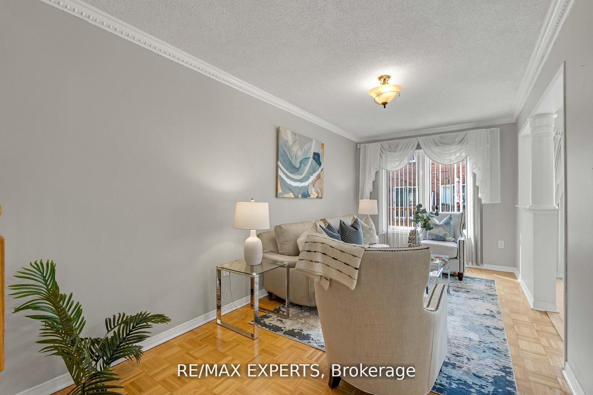 19 Foxchase Avenue 61 Property Photo 9