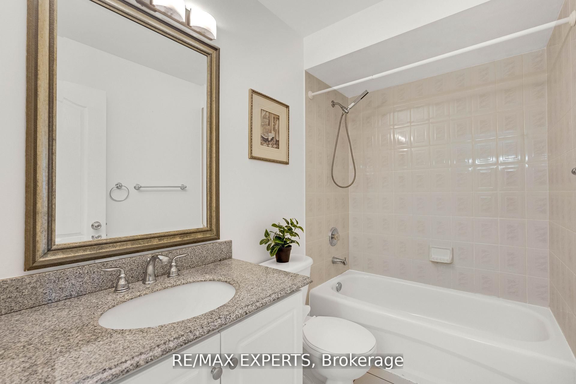 19 Foxchase Avenue 61 Property Photo 27