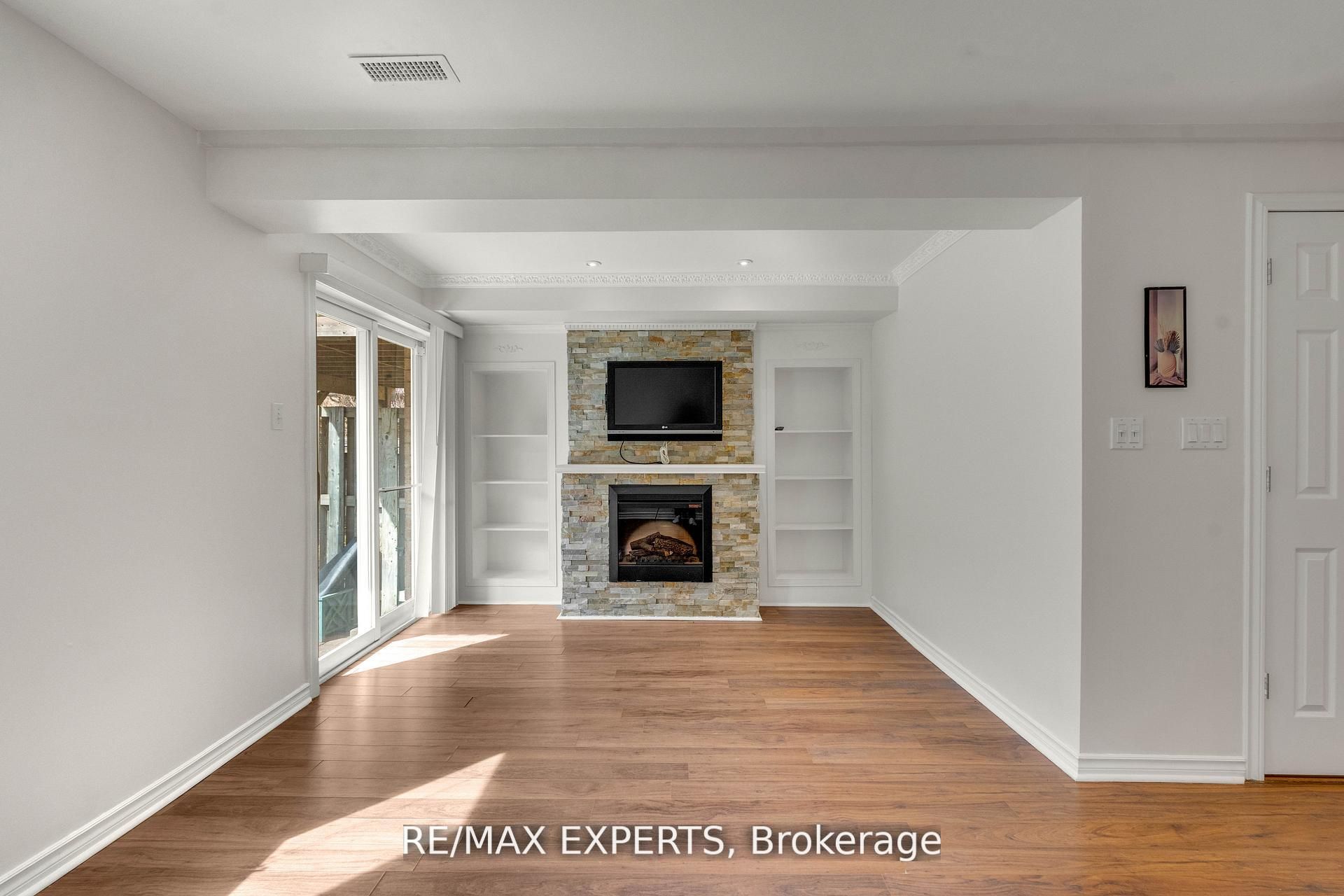 19 Foxchase Avenue 61 Property Photo 30