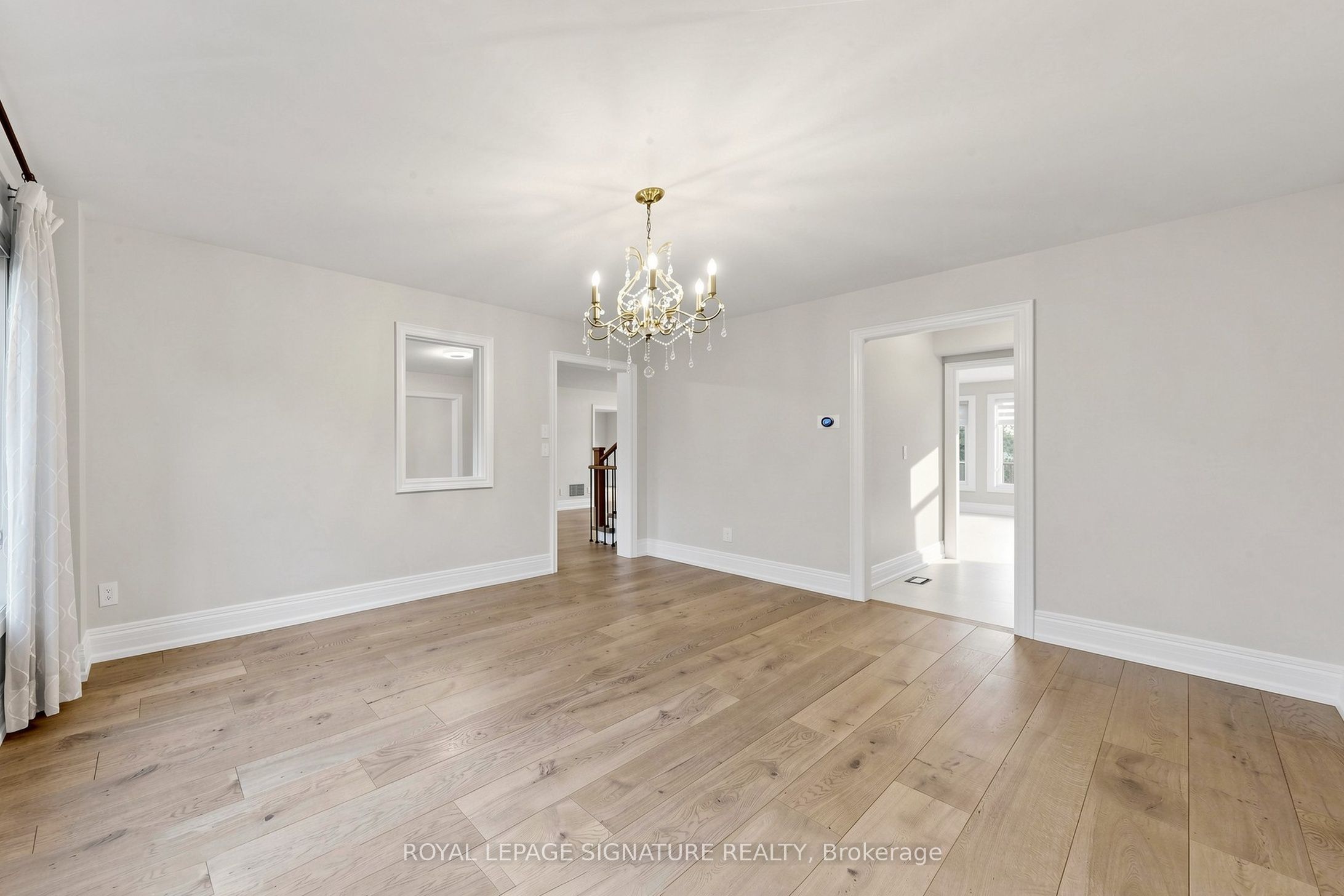 374 Vaughan Mills Road Property Photo 6