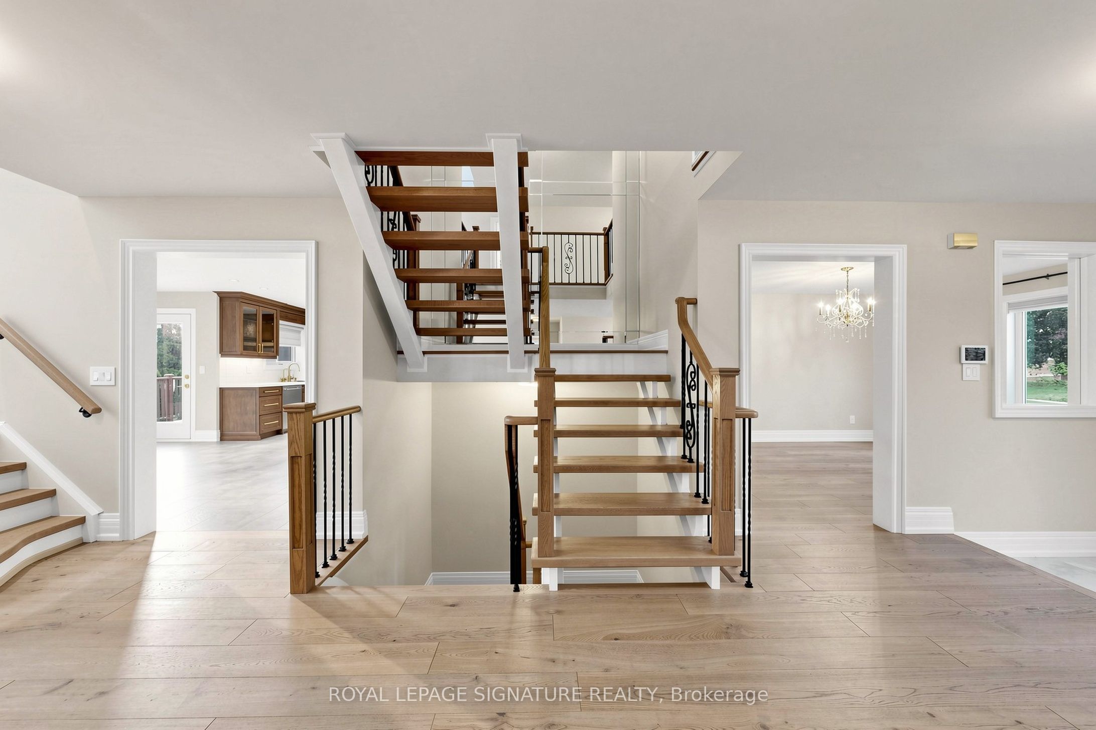 374 Vaughan Mills Road Property Photo 19