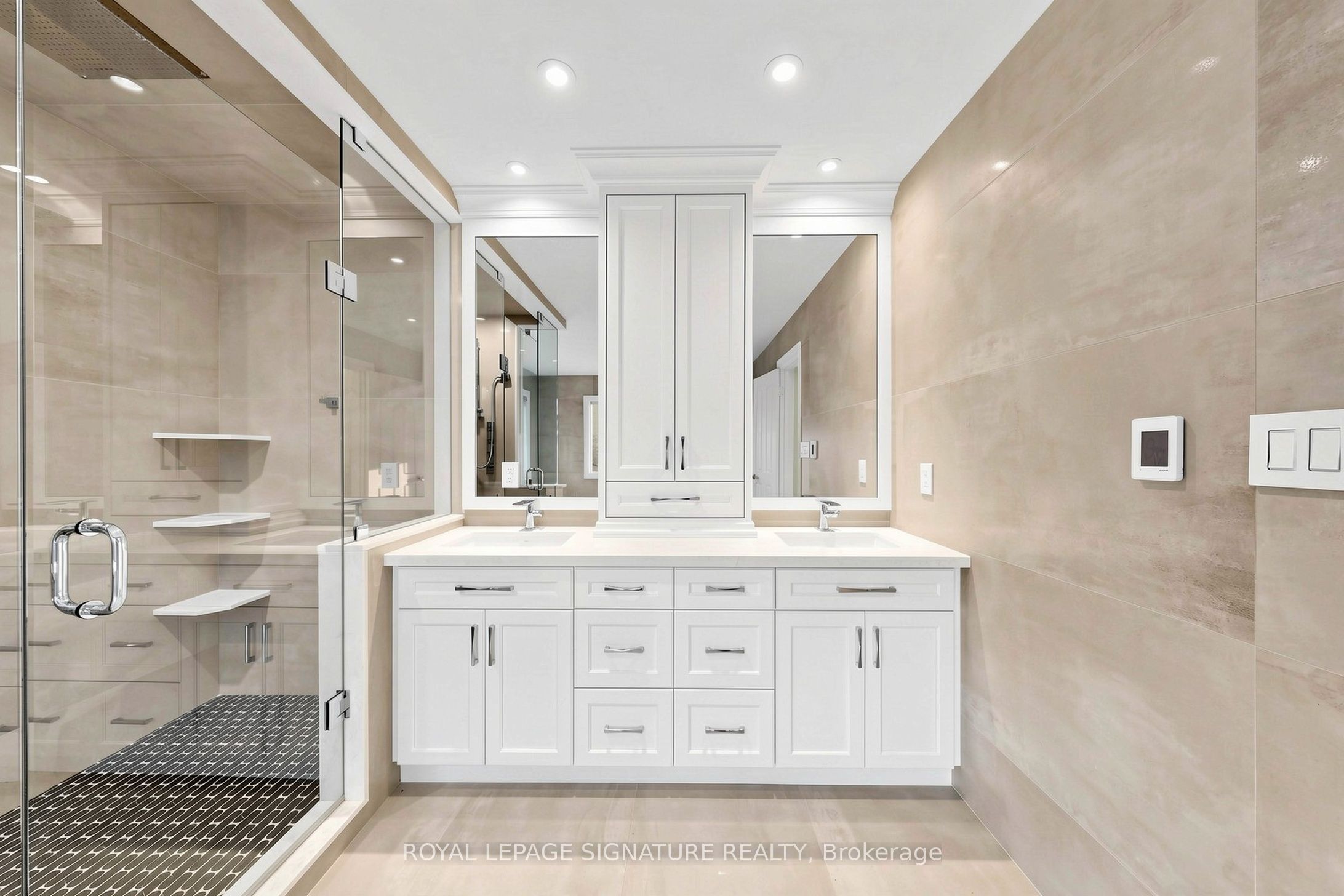 374 Vaughan Mills Road Property Photo 24