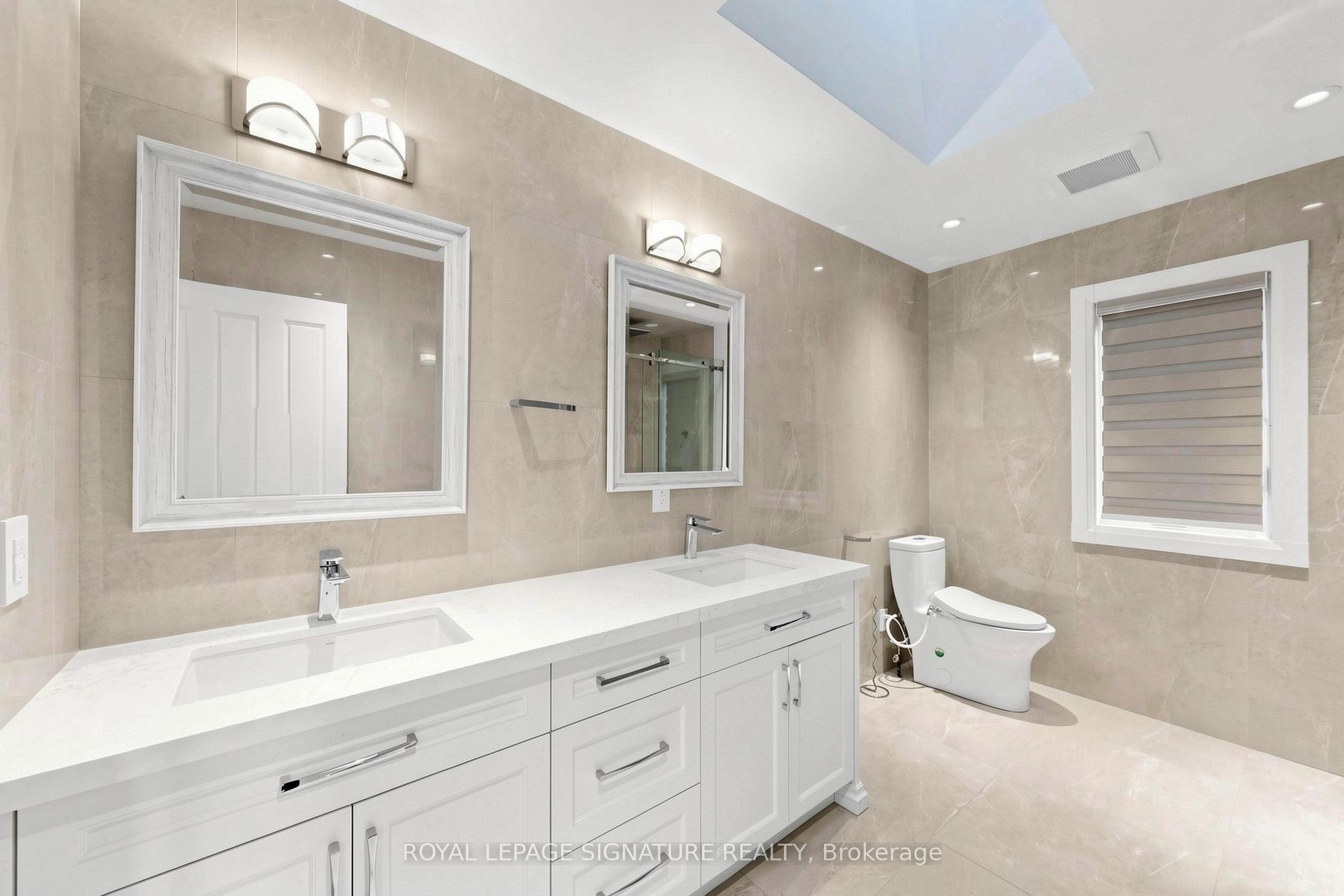 374 Vaughan Mills Road Property Photo 36