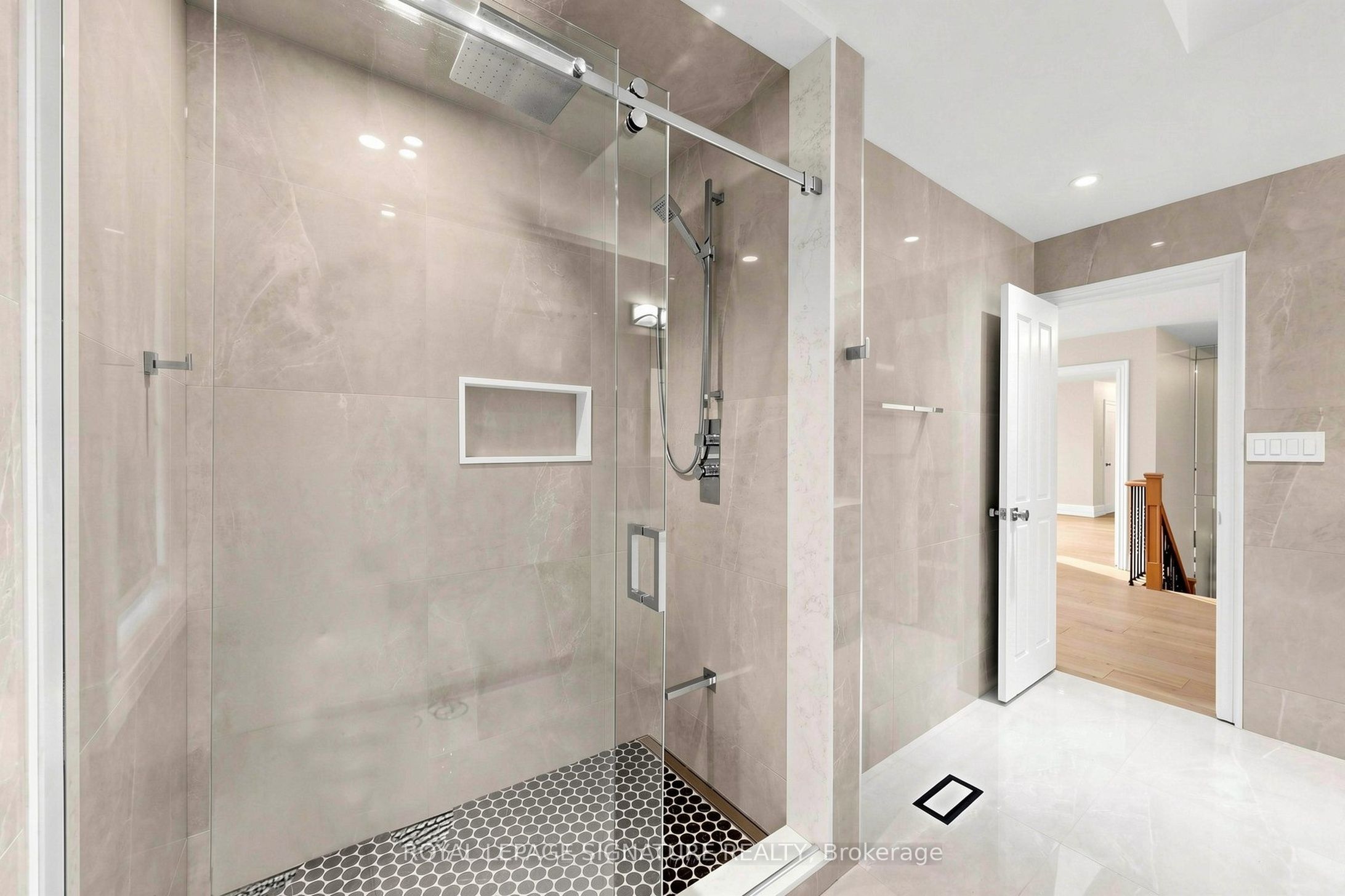 374 Vaughan Mills Road Property Photo 37