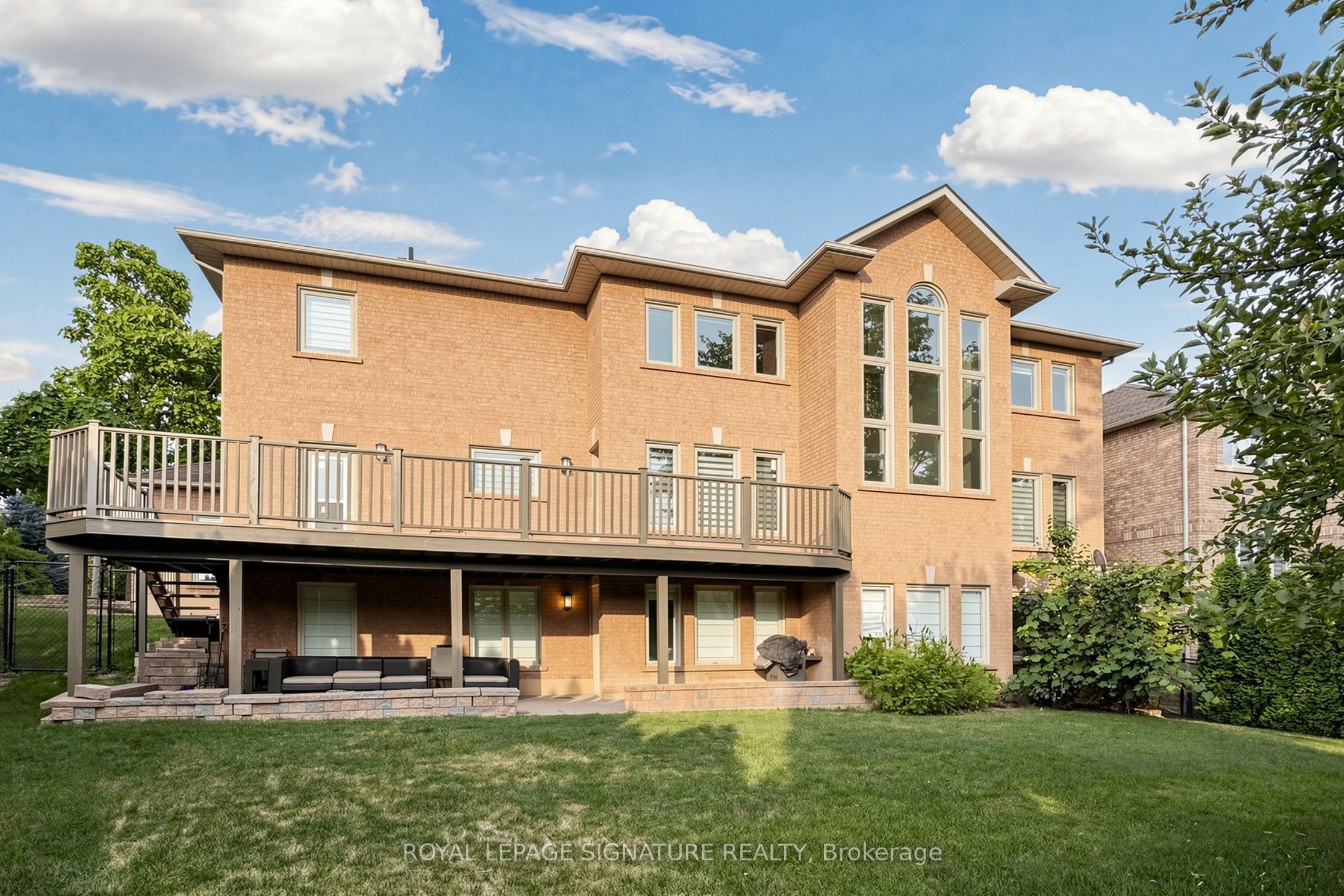 374 Vaughan Mills Road Property Photo 43