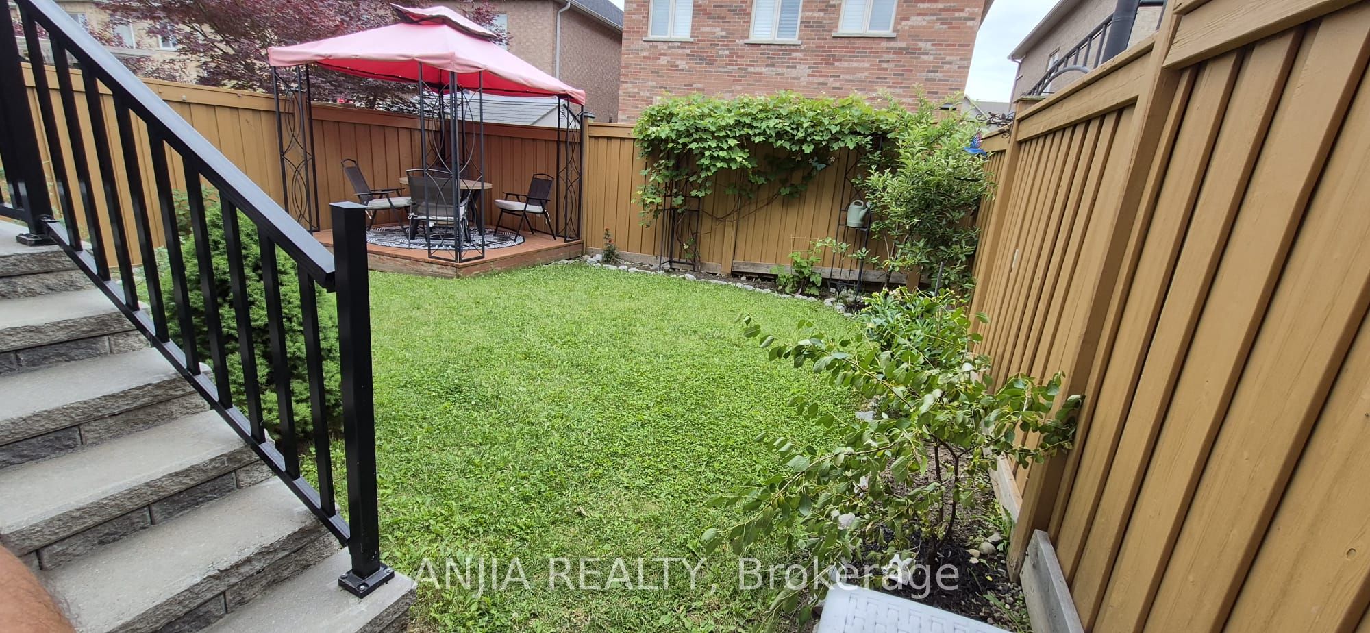 29 Butterwood Lane Property Photo 46