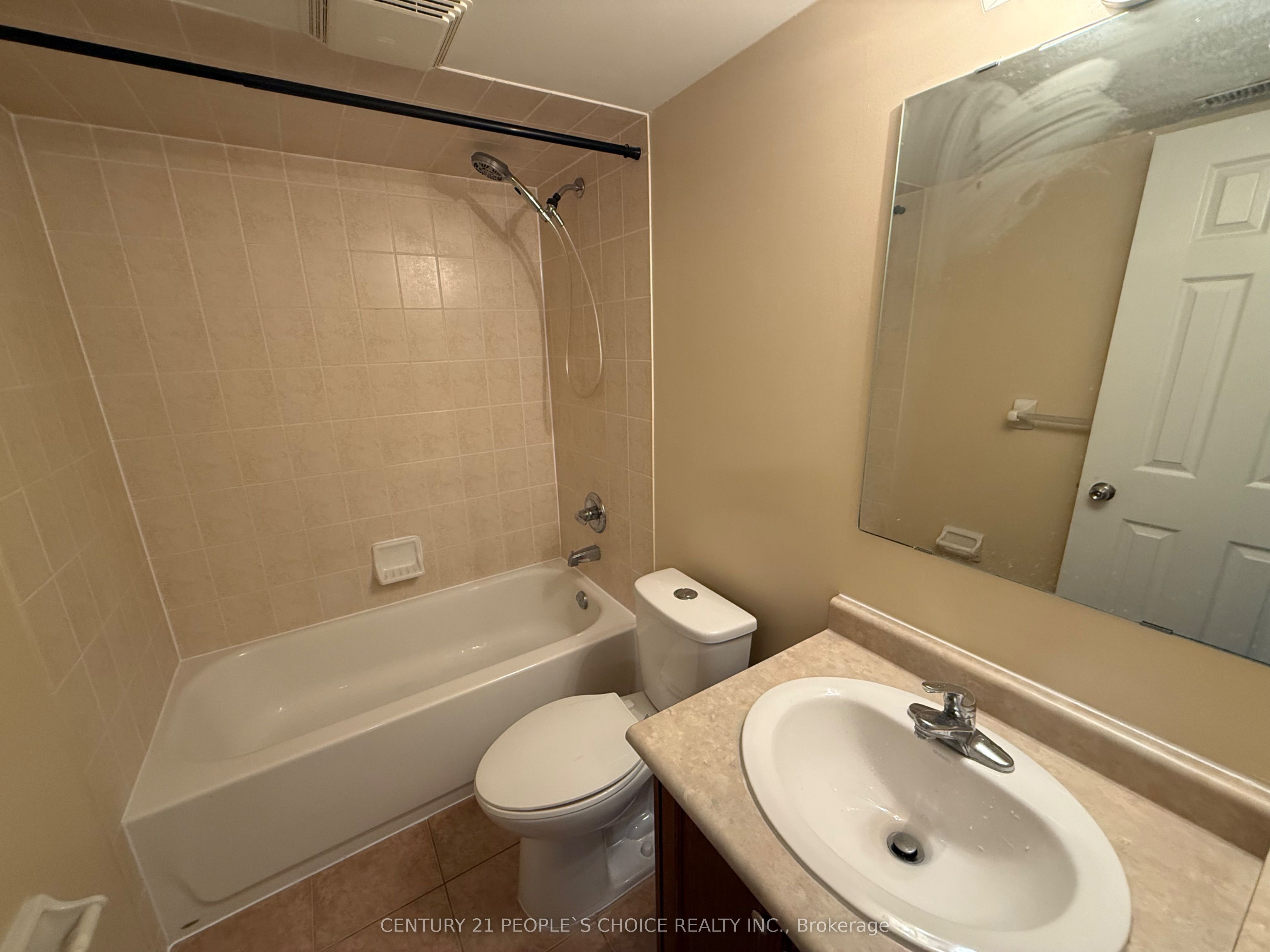 9699 Jane Street 2 Property Photo 16