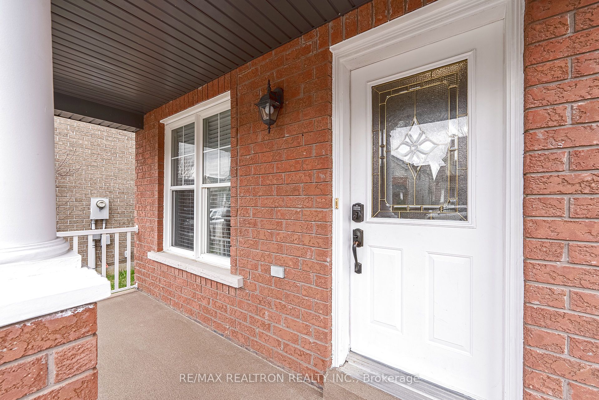 15 Brumstead Drive N Property Photo 3