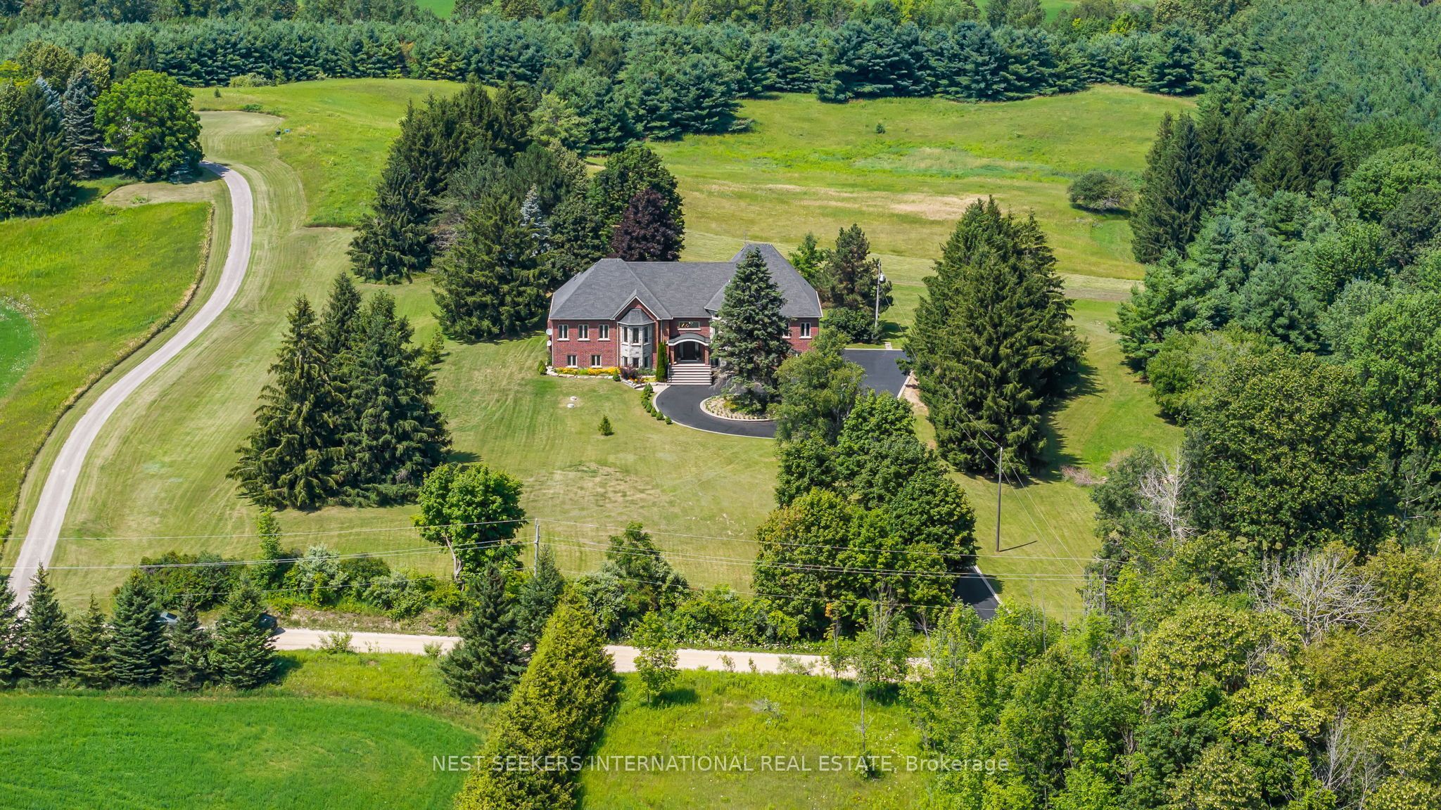 8490 19th Side Road Property Photo 46