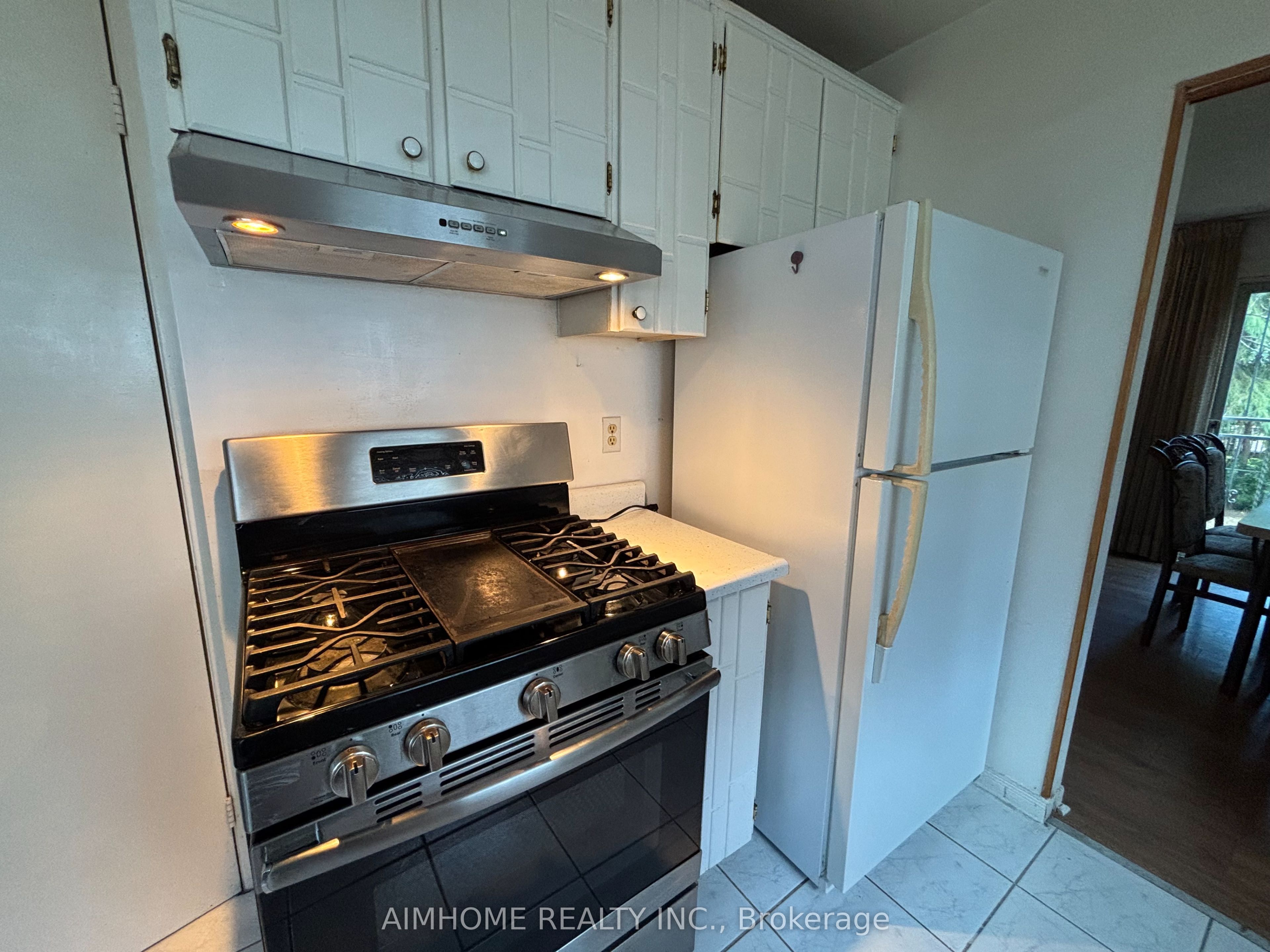29 Snowshoe Crescent Property Photo 9