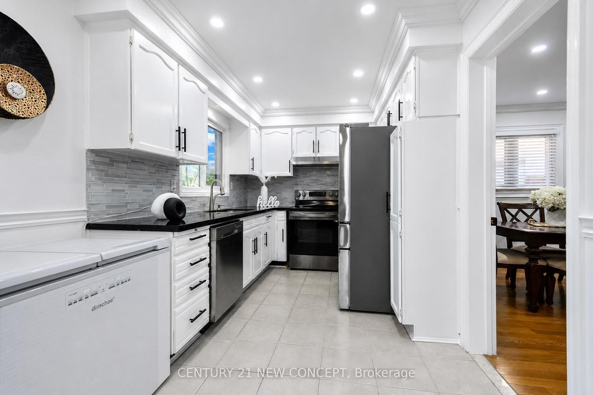 90 Wade Gate Property Photo 15