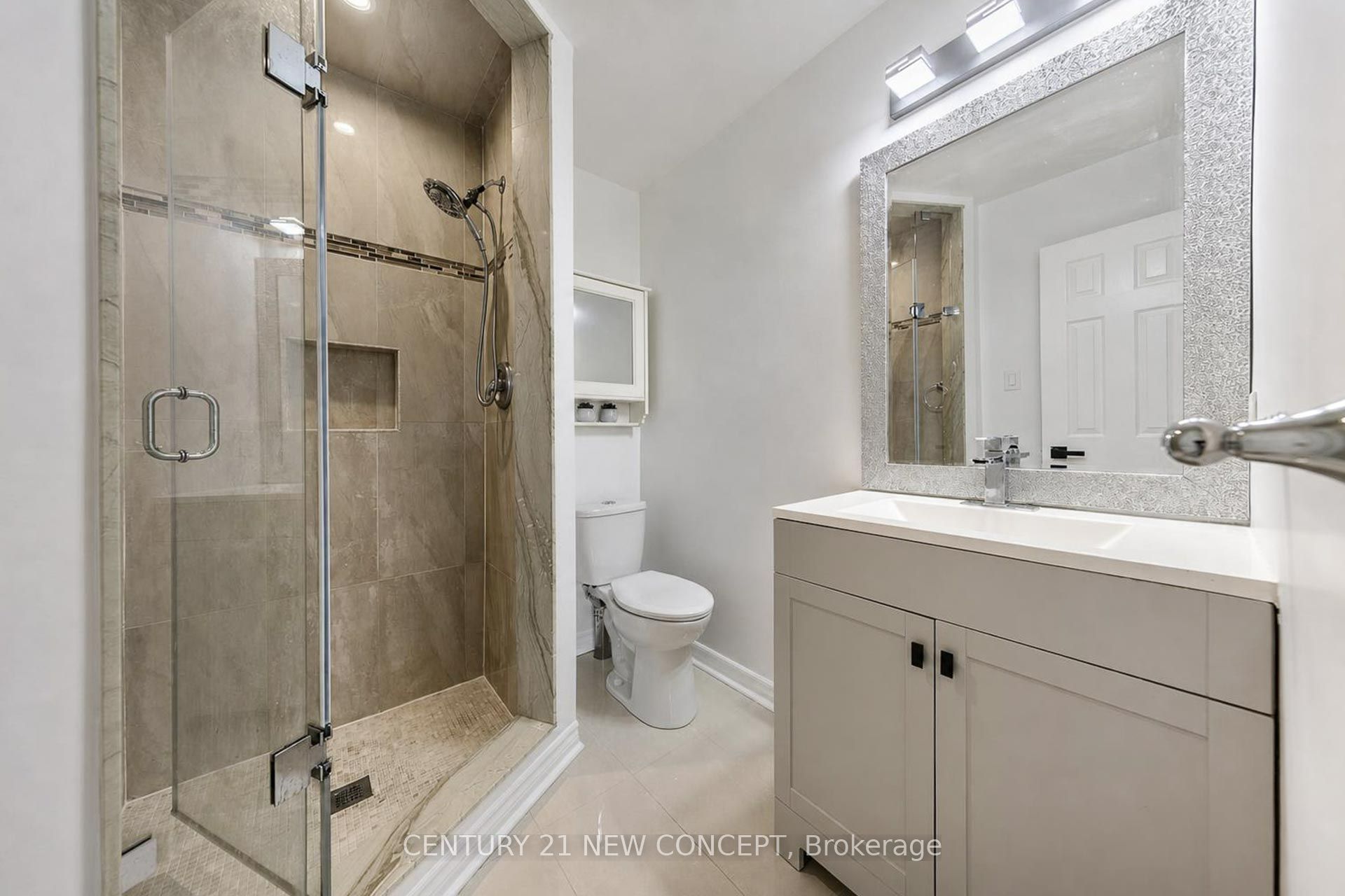 90 Wade Gate Property Photo 38