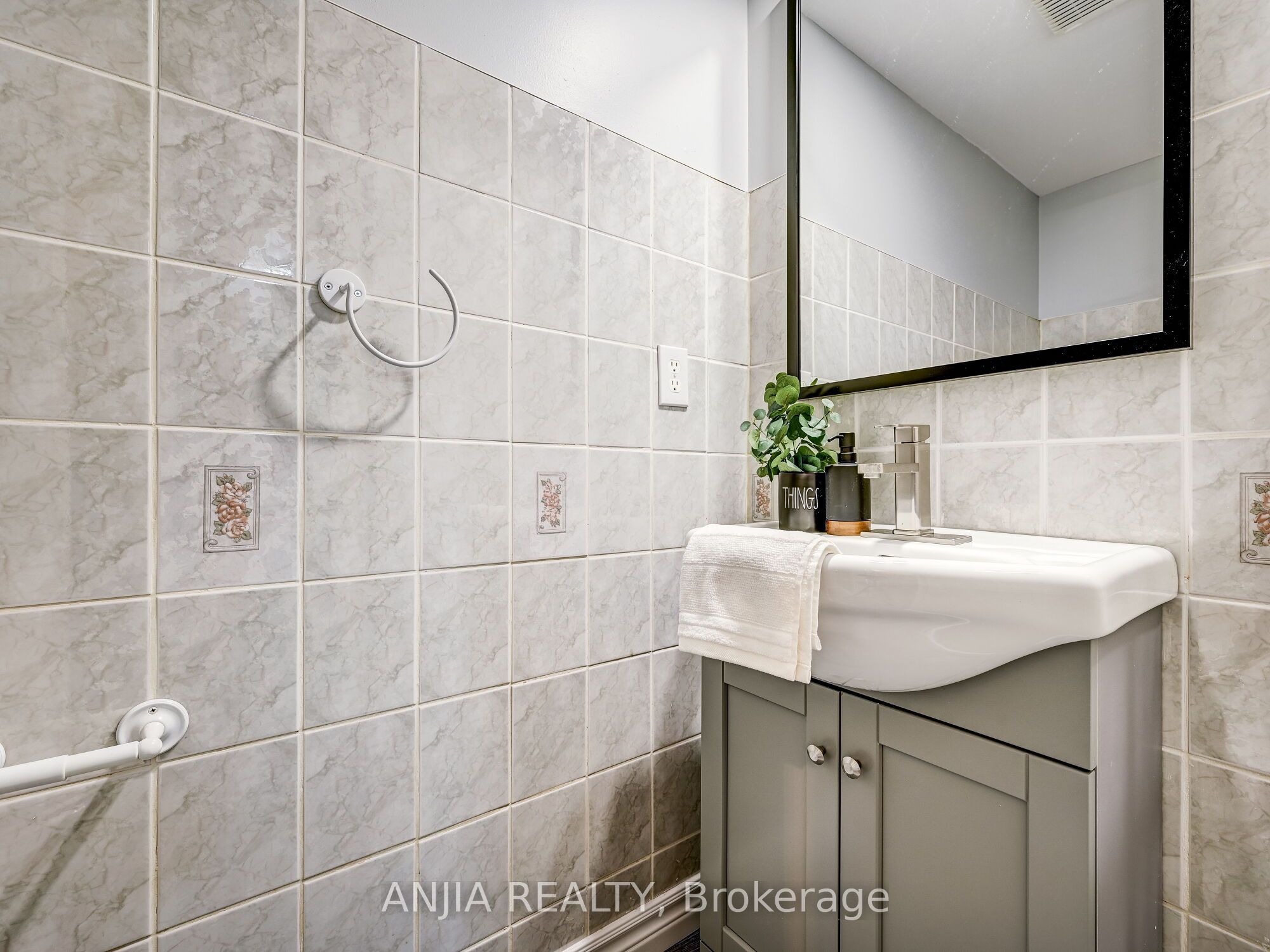 61 Sorrell Crescent Property Photo 10