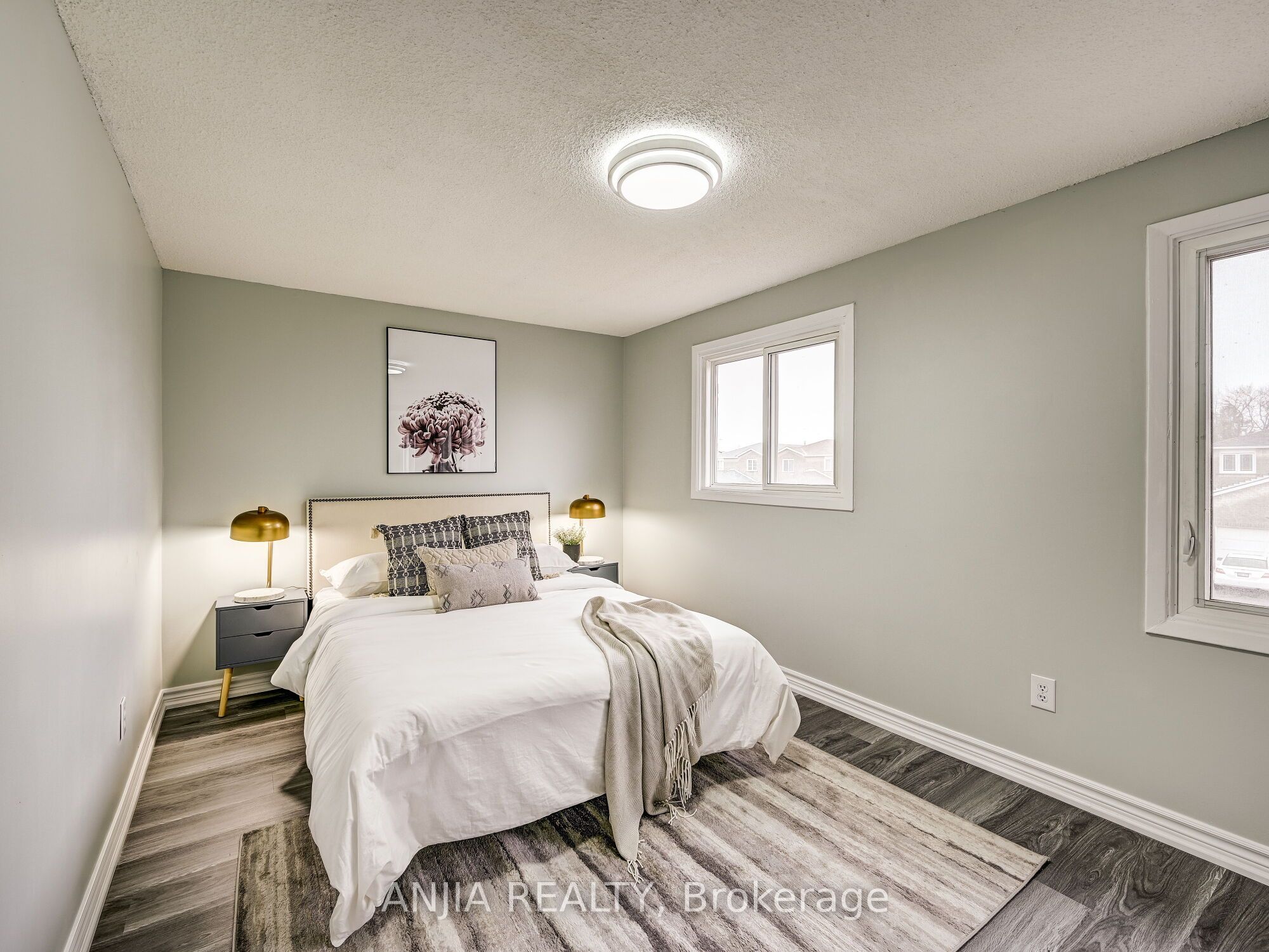61 Sorrell Crescent Property Photo 11