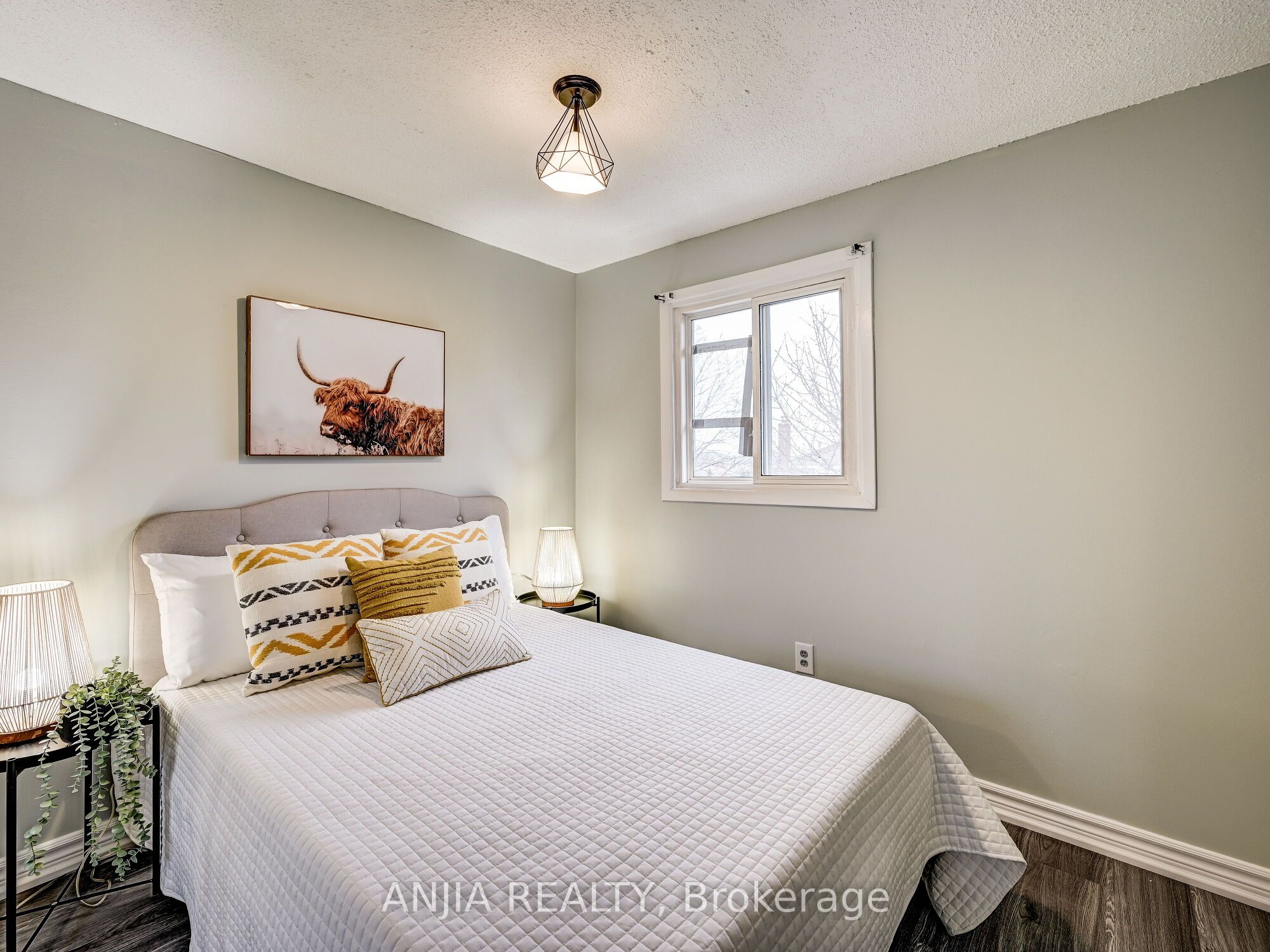 61 Sorrell Crescent Property Photo 13