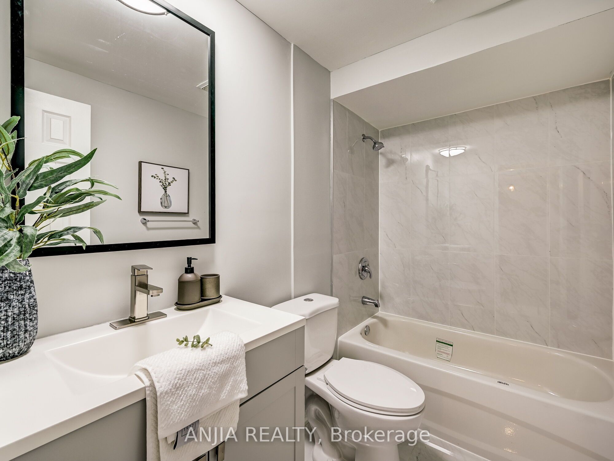 61 Sorrell Crescent Property Photo 18