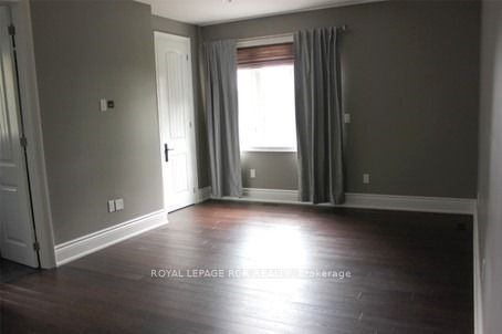 986 15th Side Road Property Photo 14