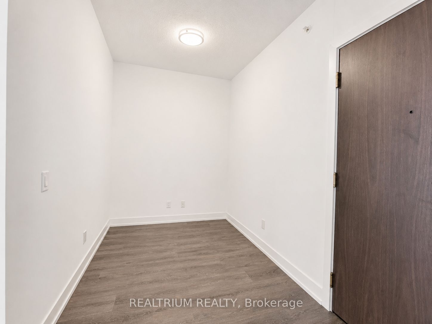 278 Buchanan Drive 325 Property Photo 8