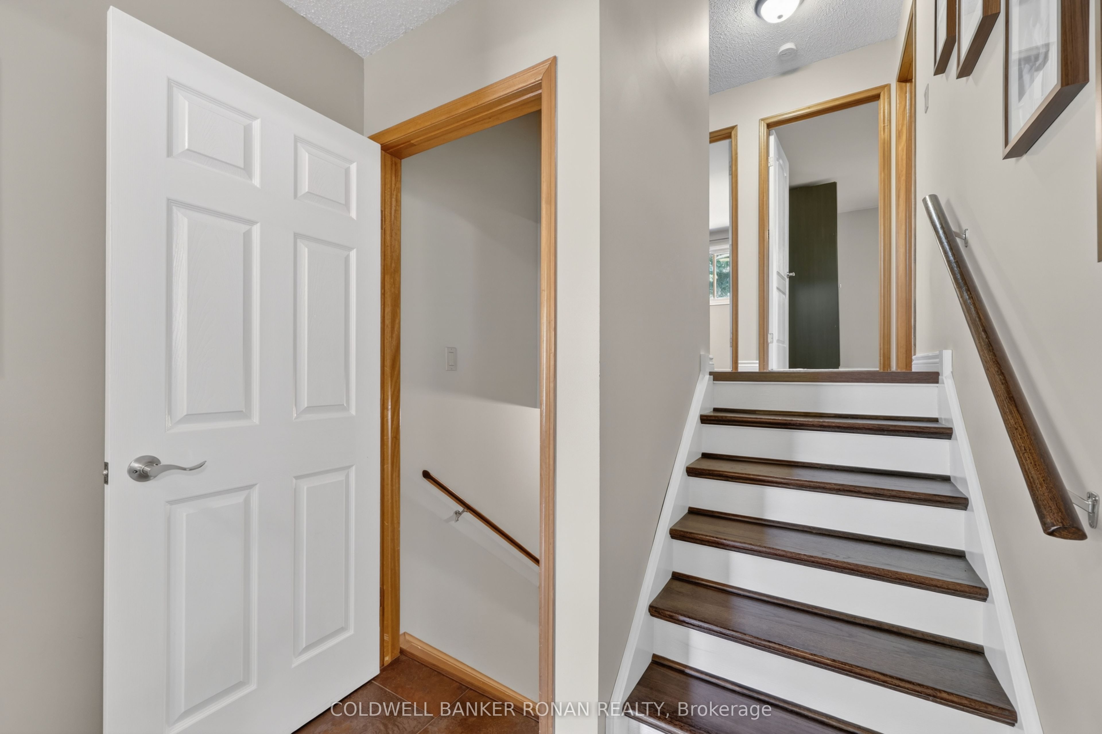 132 Queen Street Property Photo 14
