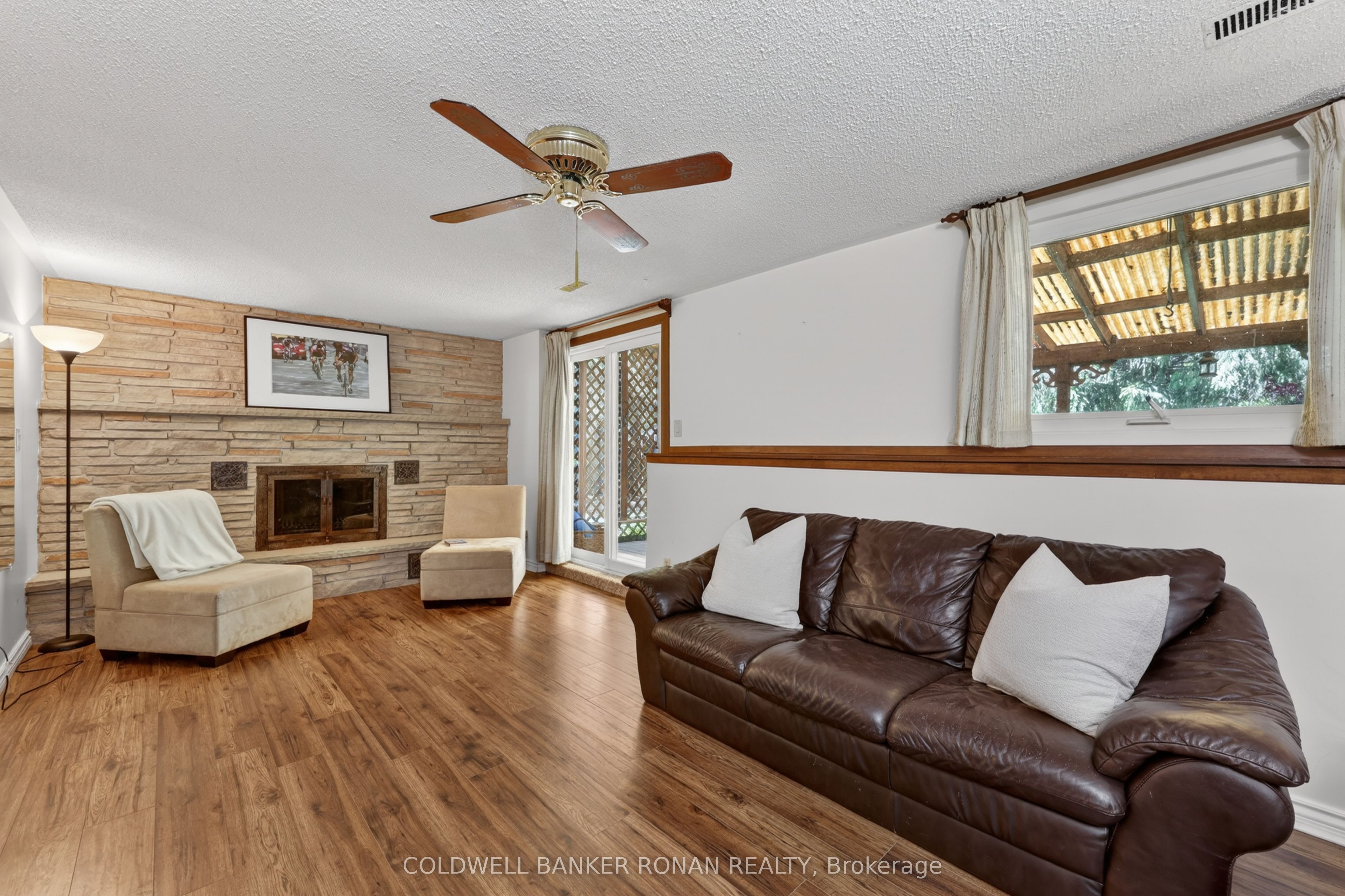 132 Queen Street Property Photo 25
