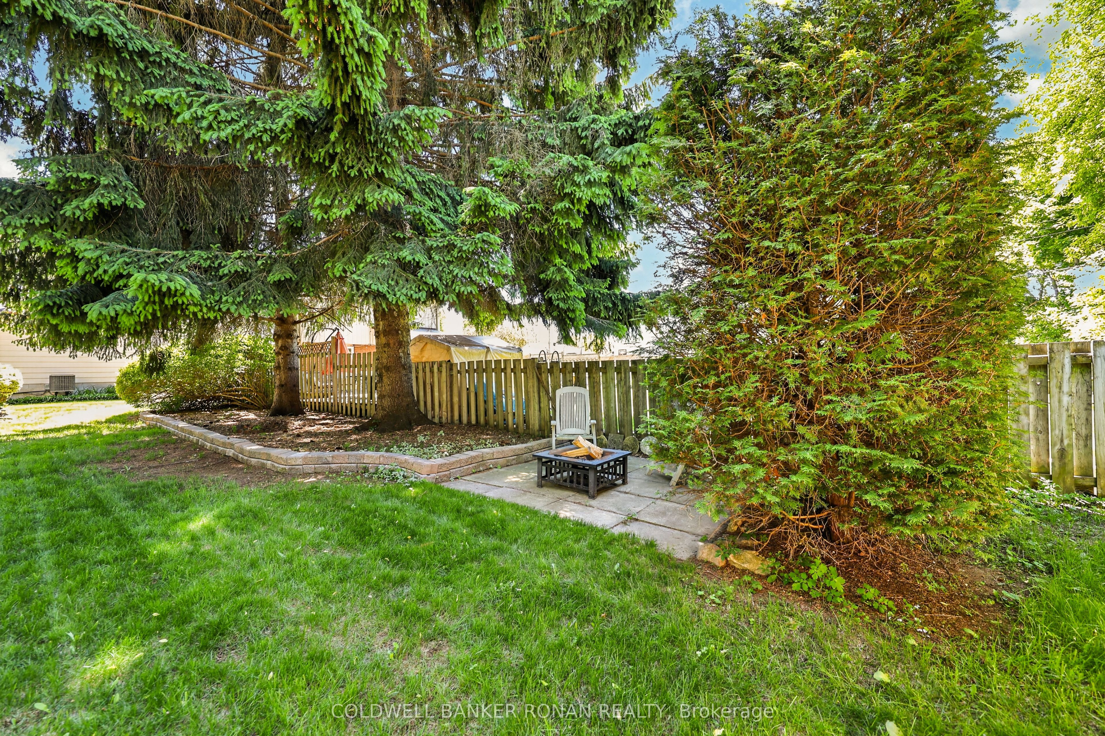 132 Queen Street Property Photo 34
