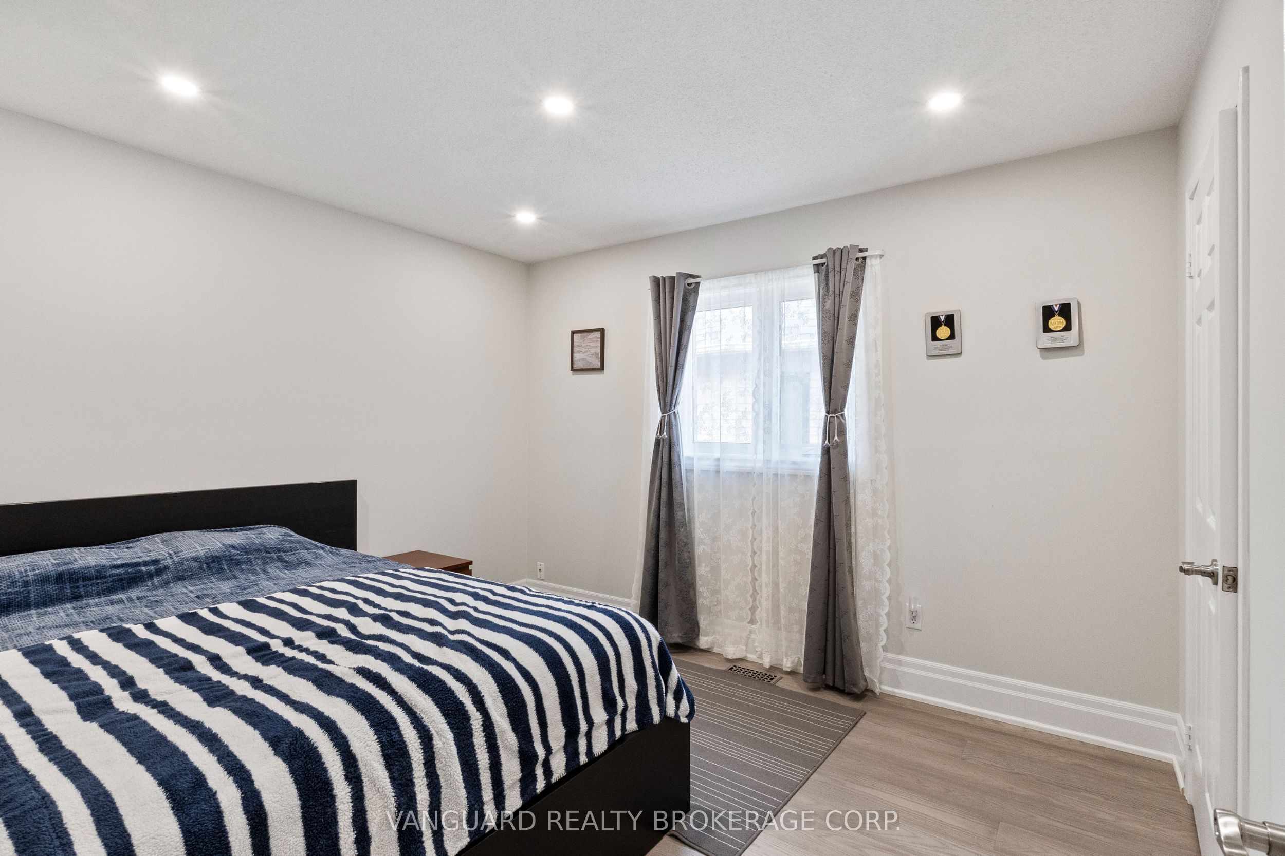 84 Sapphire Drive Property Photo 28