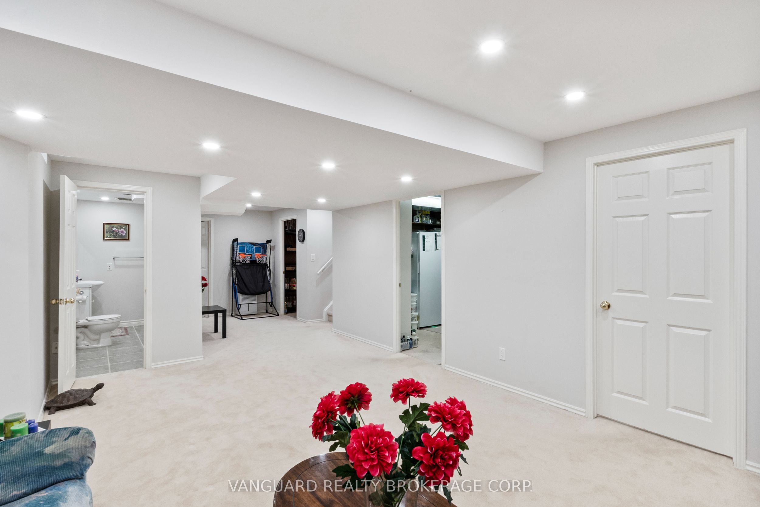 84 Sapphire Drive Property Photo 38