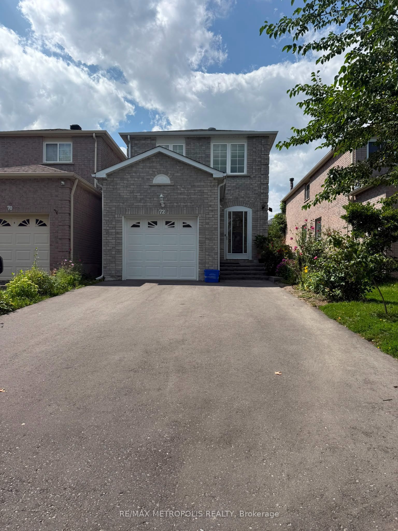 72 William Honey Crescent Property Photo 1