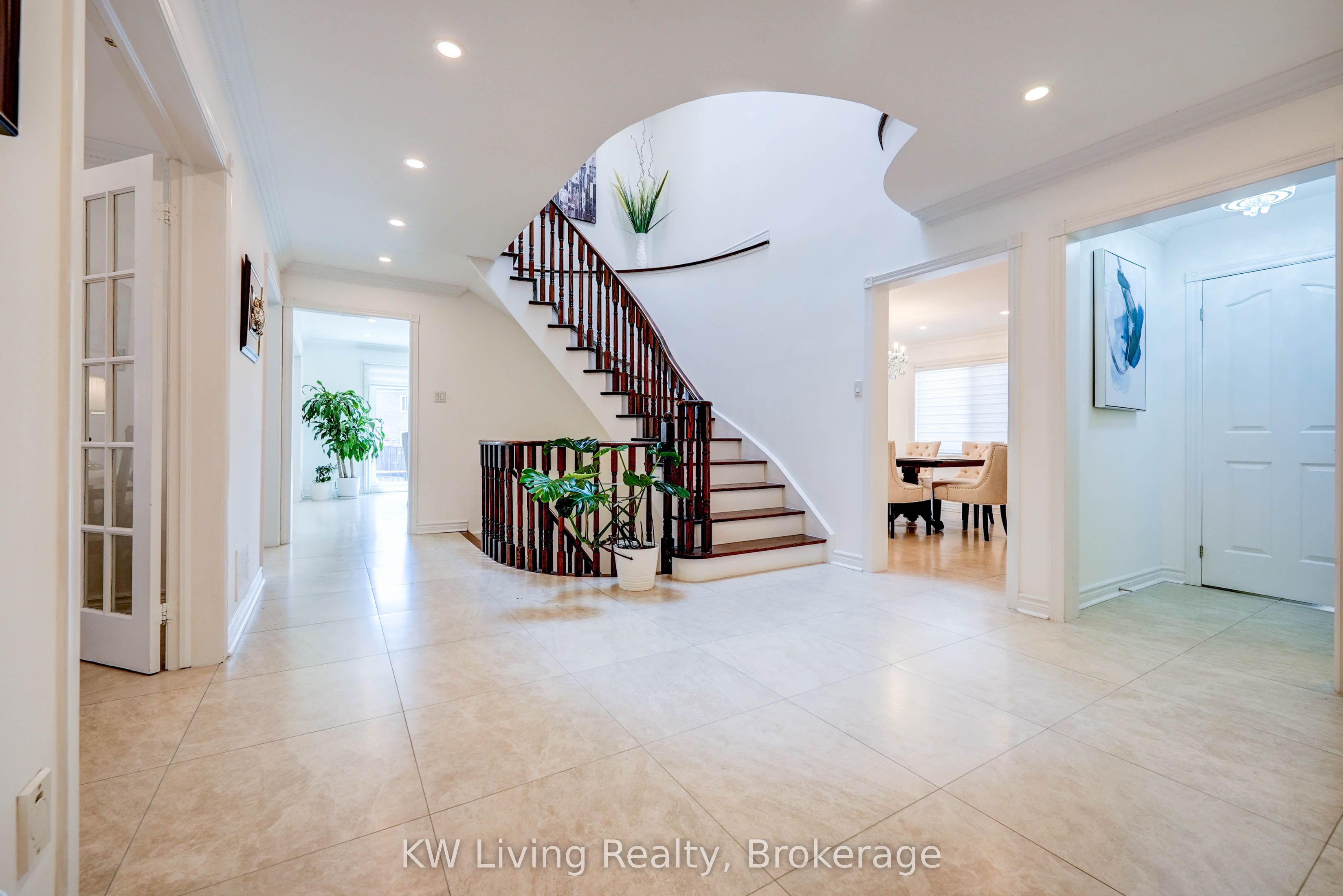 48 Brookshill Crescent Property Photo 5