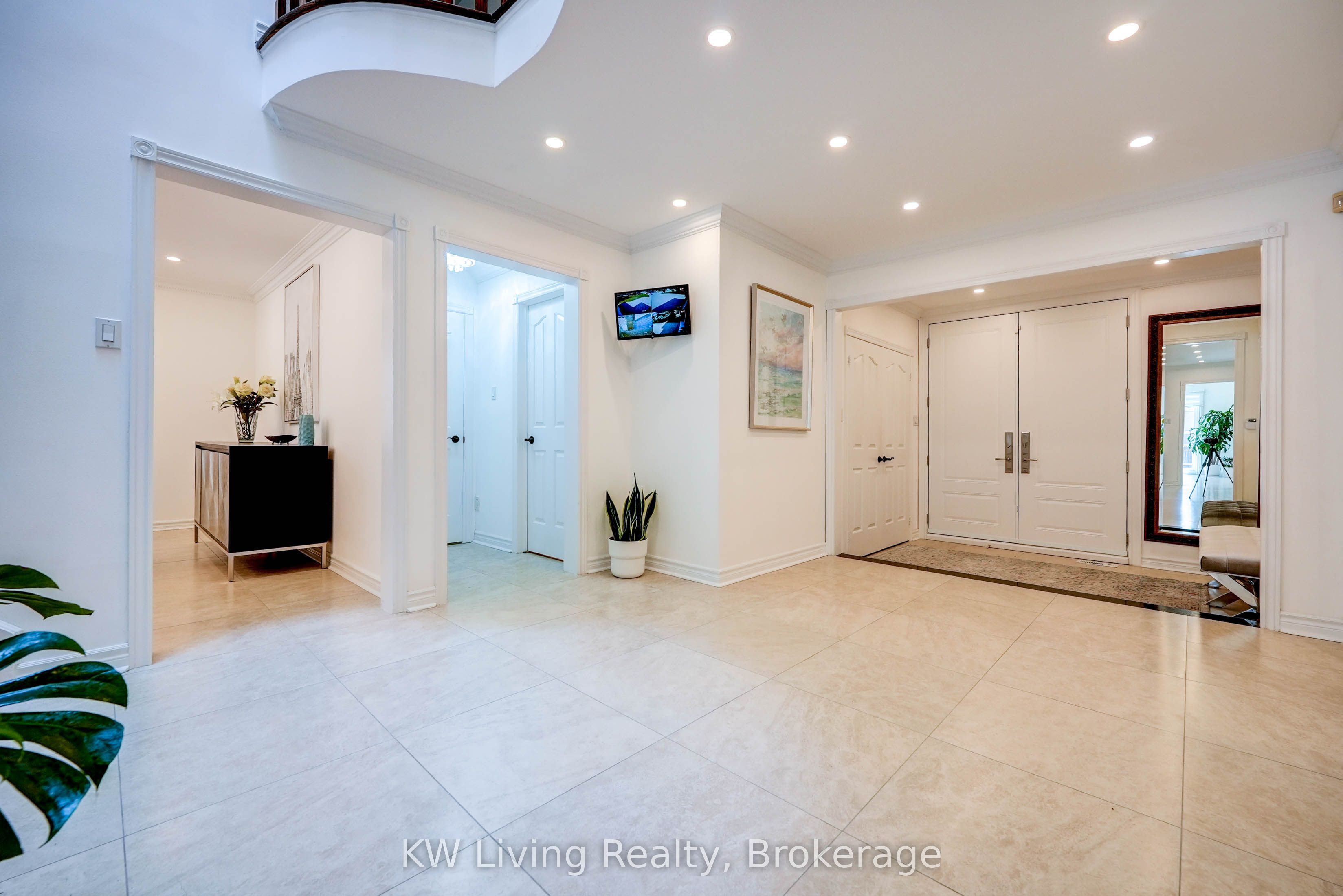48 Brookshill Crescent Property Photo 9