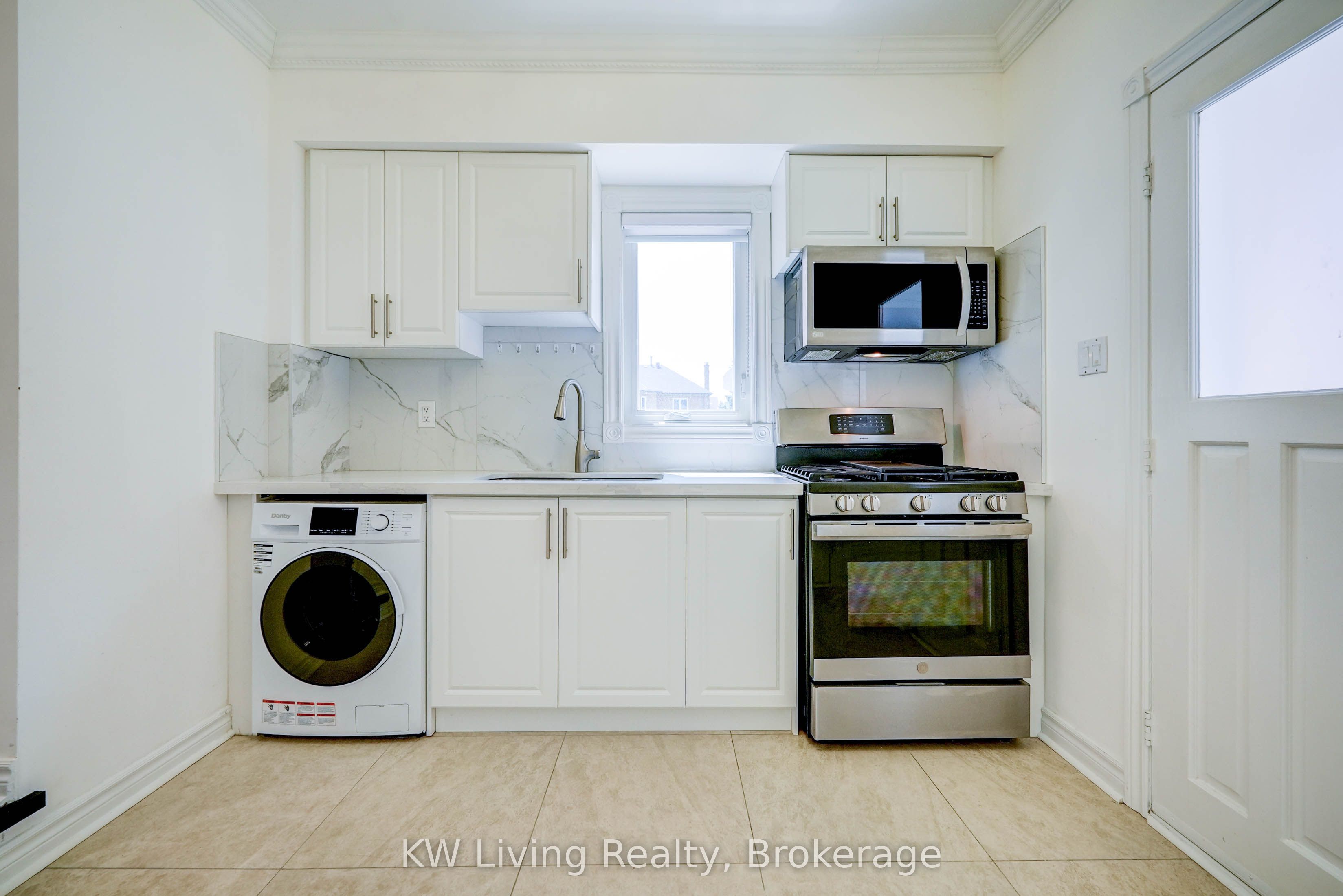48 Brookshill Crescent Property Photo 21