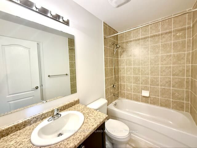 76 Donald Buttress Boulevard W Property Photo 10