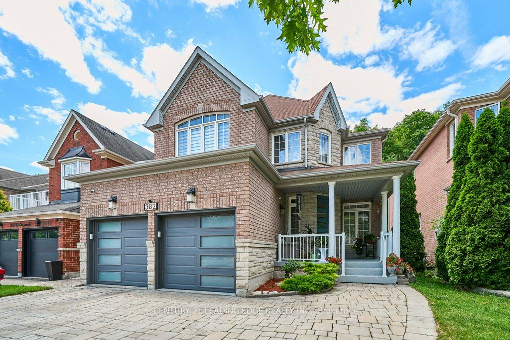 382 Via Campanile Property Photo 3