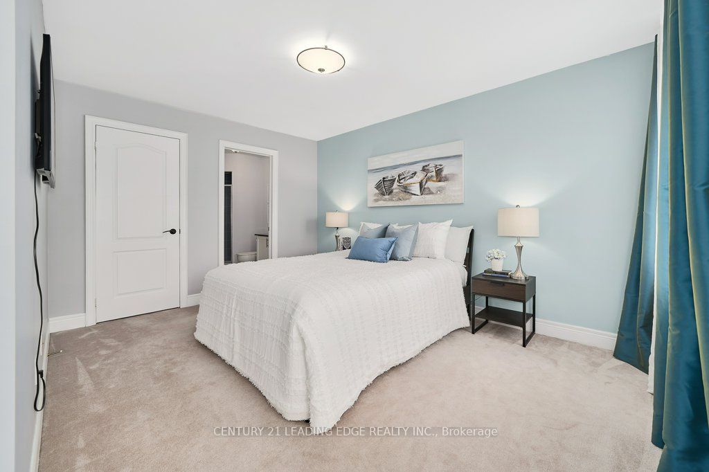 382 Via Campanile Property Photo 26