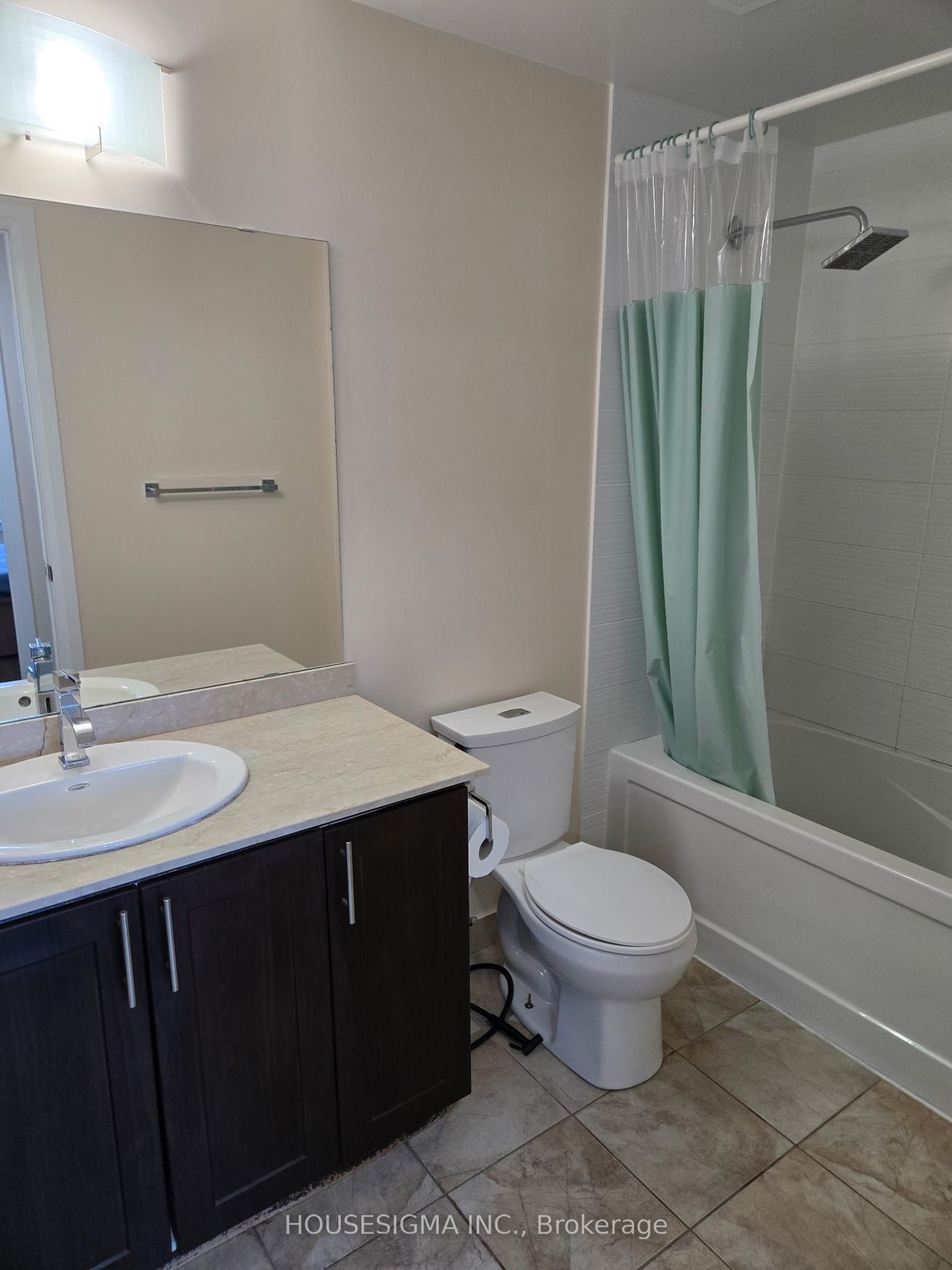 7161 Yonge Street 1423 Property Photo 11
