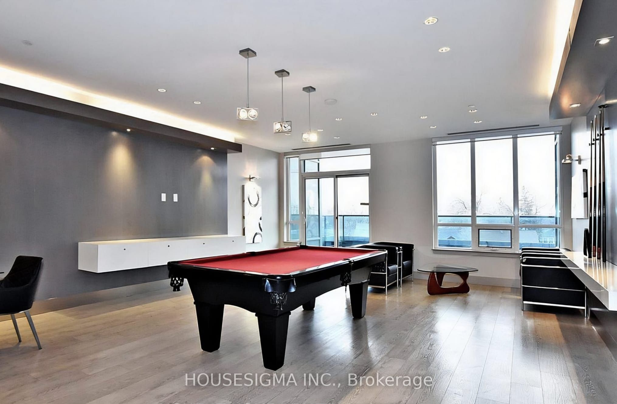 7161 Yonge Street 1423 Property Photo 18