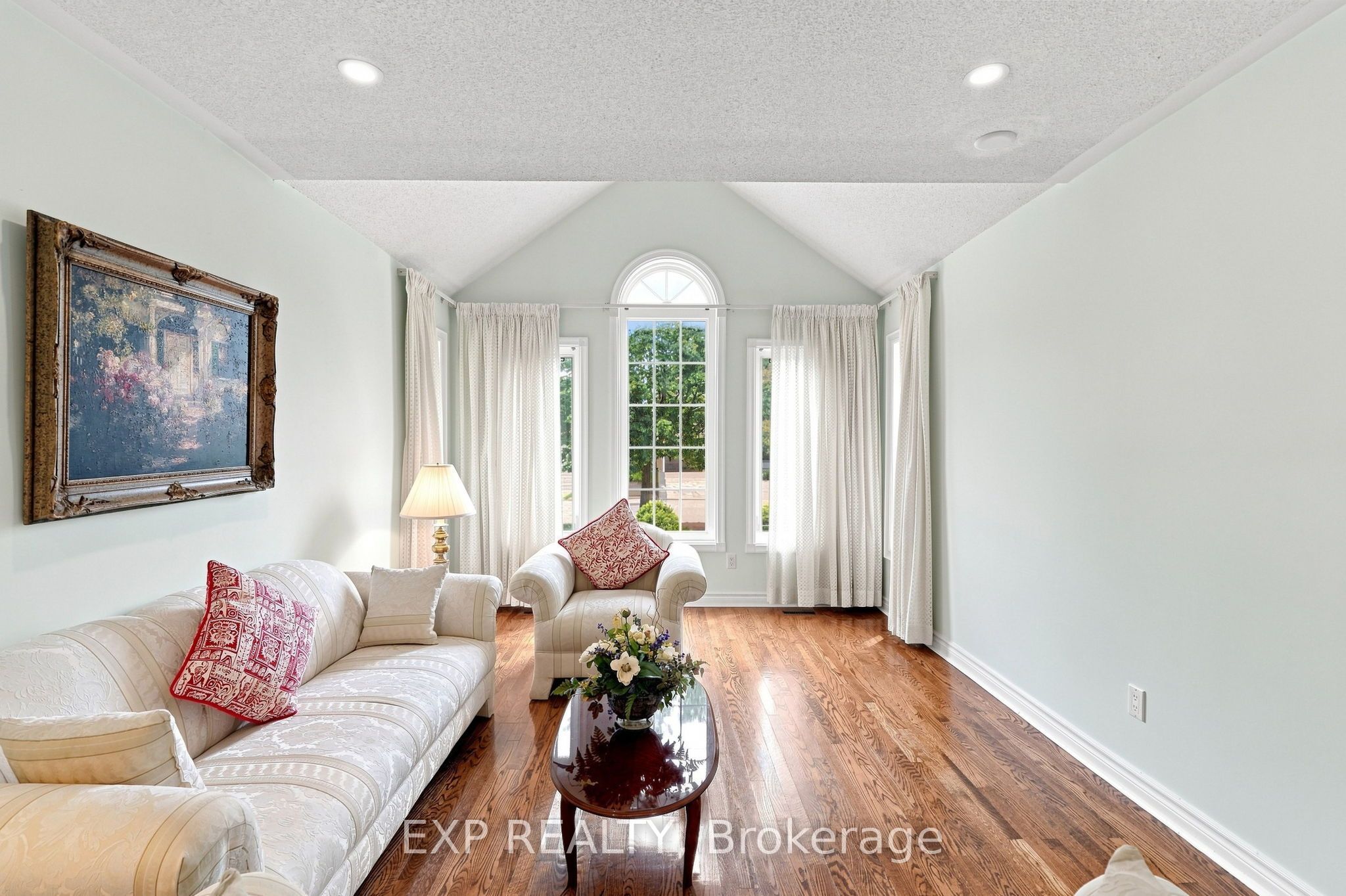 21 Cantex Court Property Photo 7
