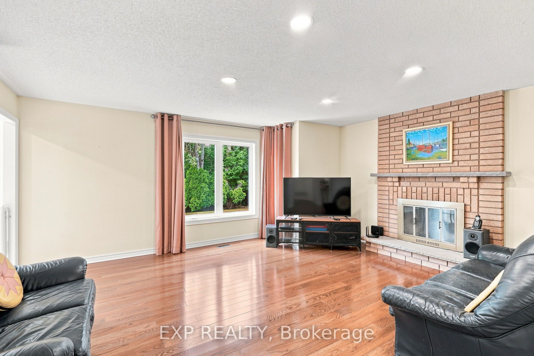 21 Cantex Court Property Photo 18